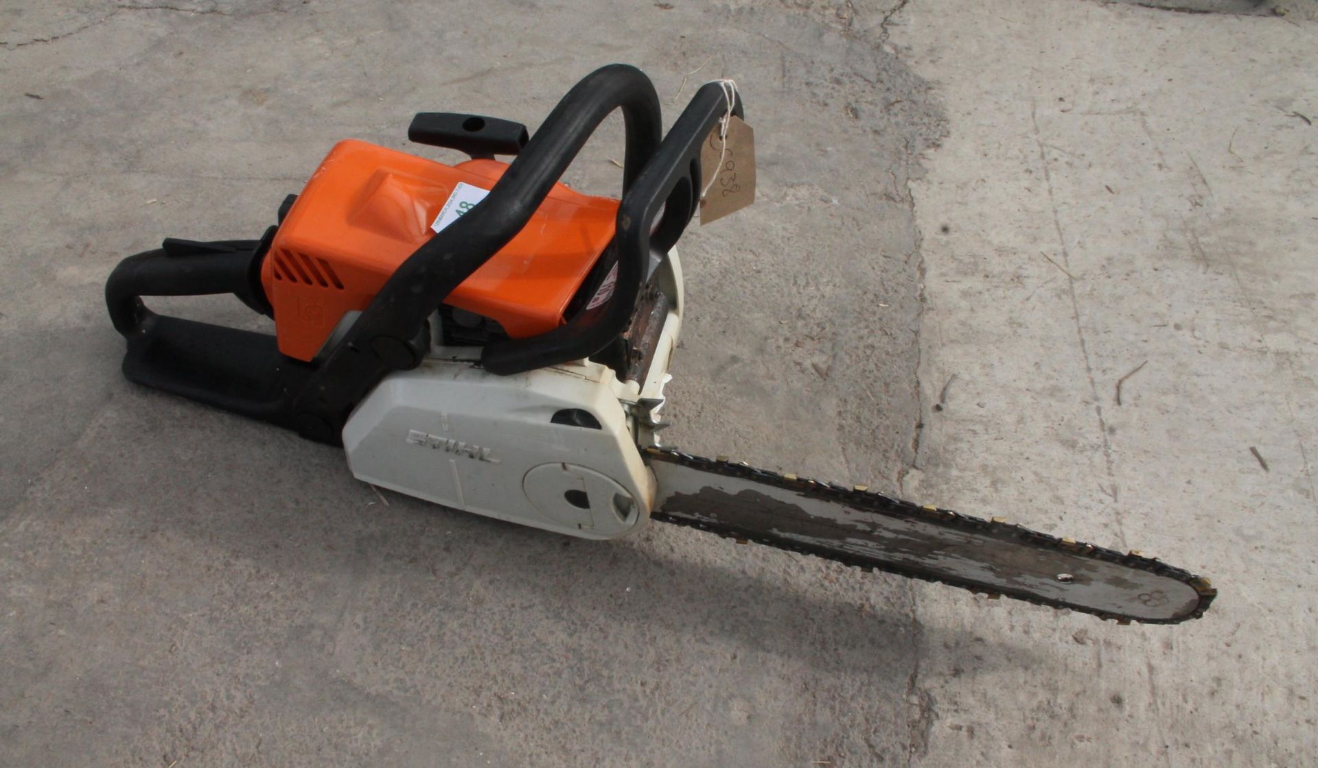 STIHL MS180C CHAINSAW IN WORKING ORDER NO VAT