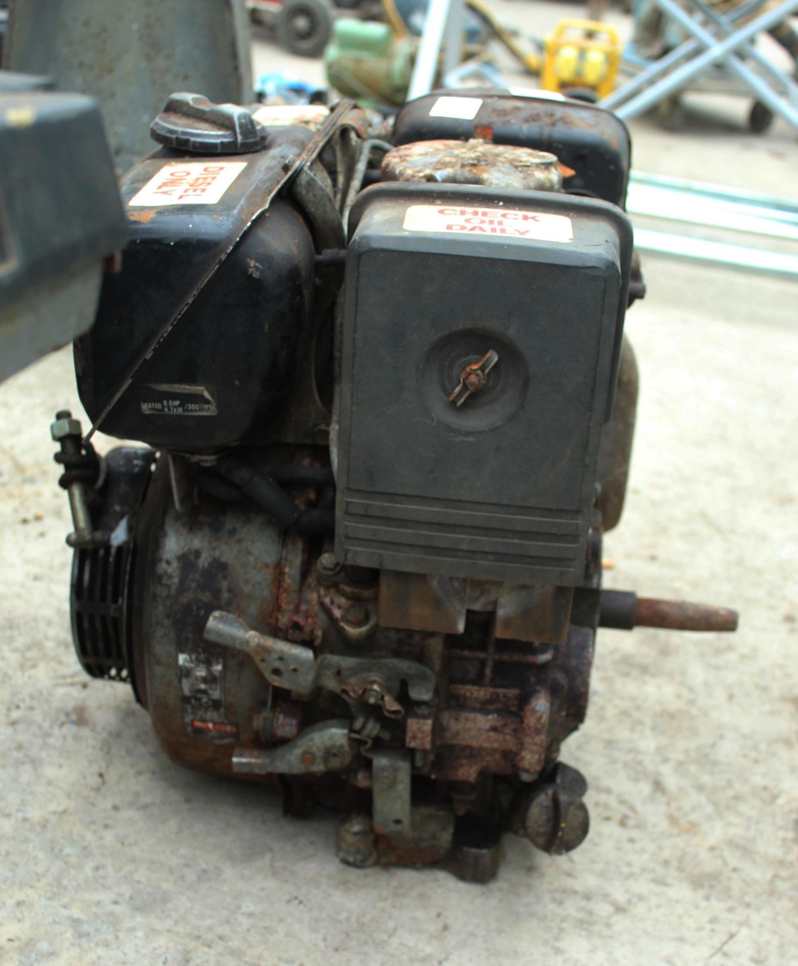 HONDA 9HP DD411 DIESEL IN WORKING ORDER NO VAT - Bild 2 aus 2