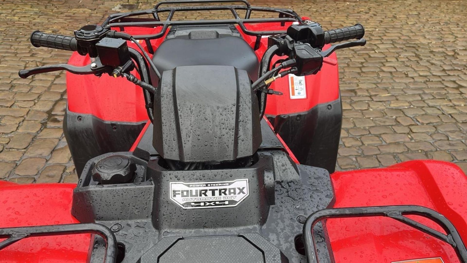 2018 HONDA TRX420FA6 FOURTRAX RANCHER AUTOMATIC DCT QUAD BIKE CAN BE SWITCED FROM 2 TO 4 WHEEL DRIVE - Image 3 of 21