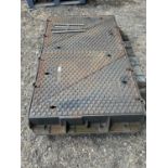 FOUR SECTION MANHOLE COVER EN124-2 D400 + VAT