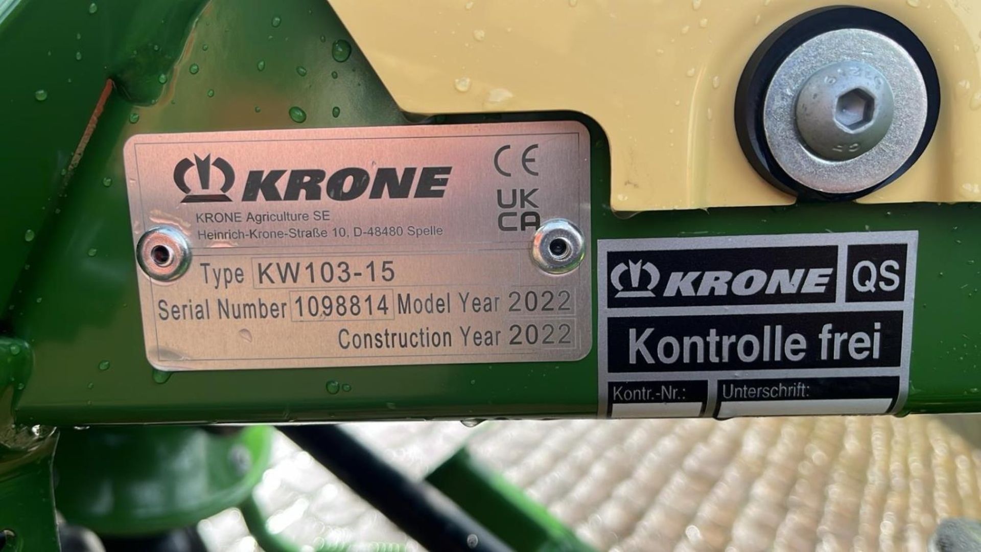 2022 KRONE VENDRO 1020 TRAILED ROTARY TEDDER APPROX 30 ACRES + VAT - Image 15 of 15