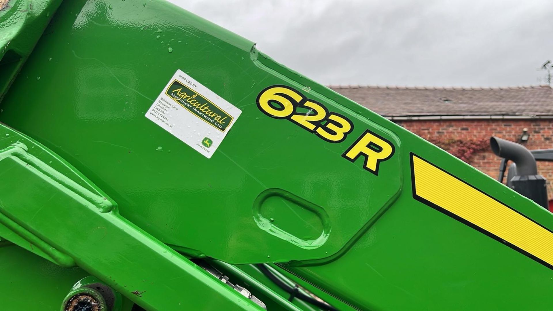 2019 JOHN DEERE 6115RC TRACTOR PE19HBL 115 HP WITH JOHN DEERE 623R FRONT LOADER 1279 HOURS AT - Image 24 of 35