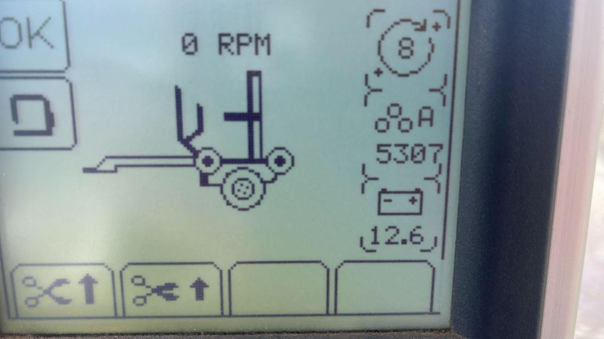 2018 MC HALE S307 ORBITAL ROUND BALE WRAPPER SERIAL NUMBER 125604 WITH OPERATORS MANUAL + VAT - Image 15 of 19