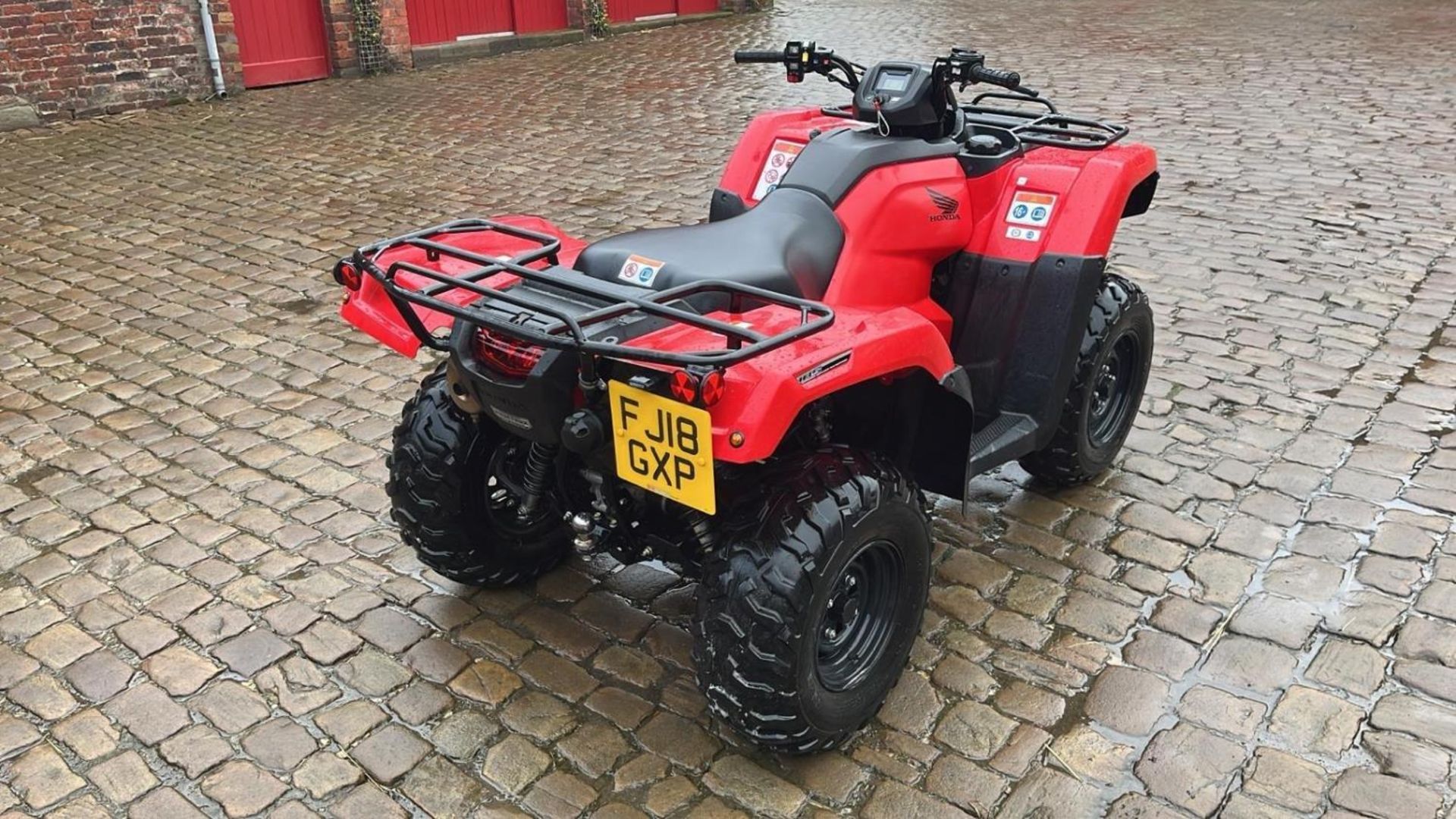 2018 HONDA TRX420FA6 FOURTRAX RANCHER AUTOMATIC DCT QUAD BIKE CAN BE SWITCED FROM 2 TO 4 WHEEL DRIVE - Image 5 of 21