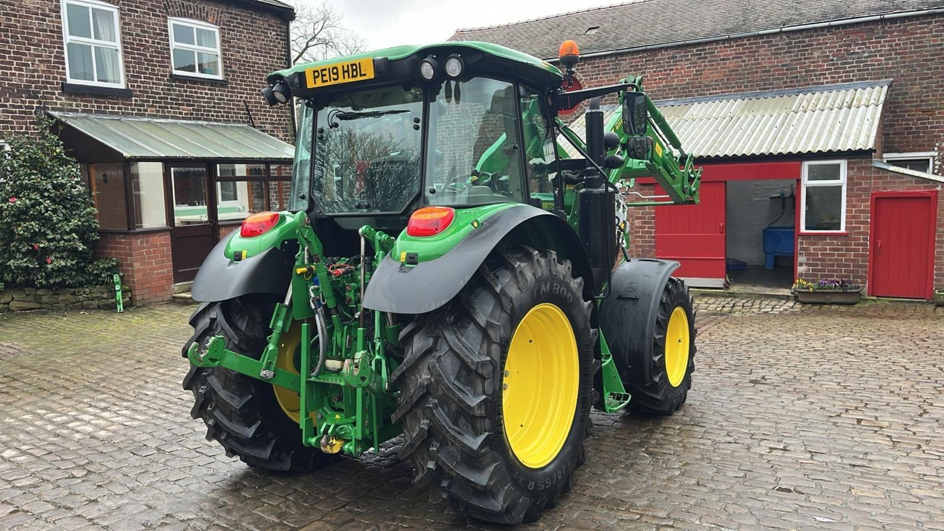 2019 JOHN DEERE 6115RC TRACTOR PE19HBL 115 HP WITH JOHN DEERE 623R FRONT LOADER 1279 HOURS AT - Image 8 of 35