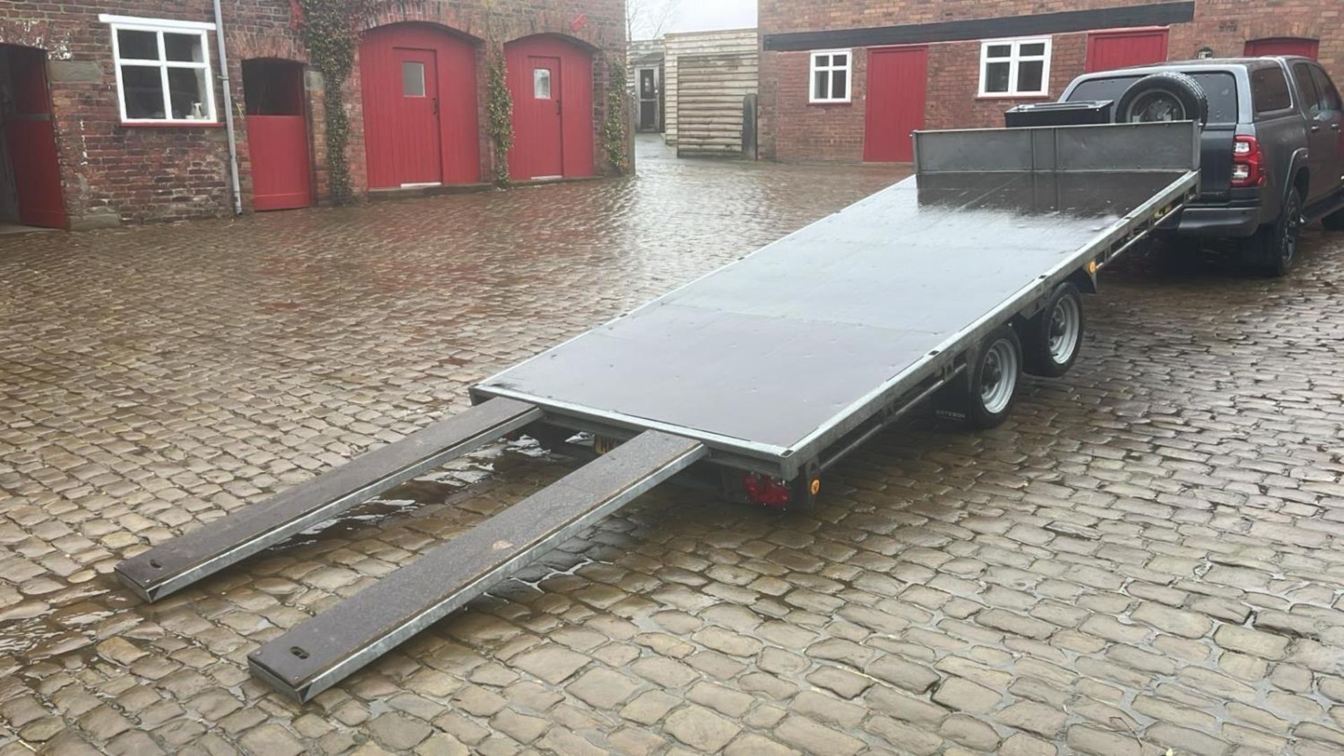 2021 BATESON 14' TWIN AXLE TILT BED TRAILER WITH RAMPS + VAT - Image 5 of 15