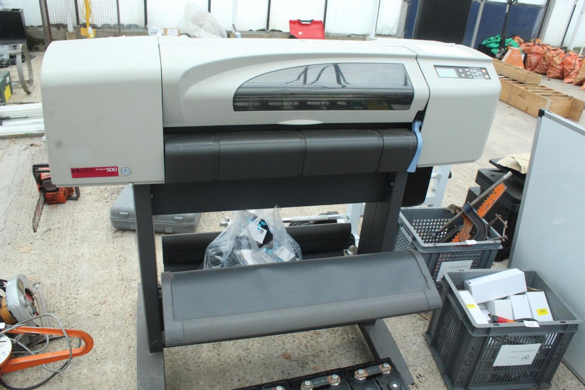 WIDE FORMAT HP DESIGNJET 500 PRINTER WITH UPGRADED RAM NEW INK WAS TANK AND 9 CARTRIDGES, PAPER