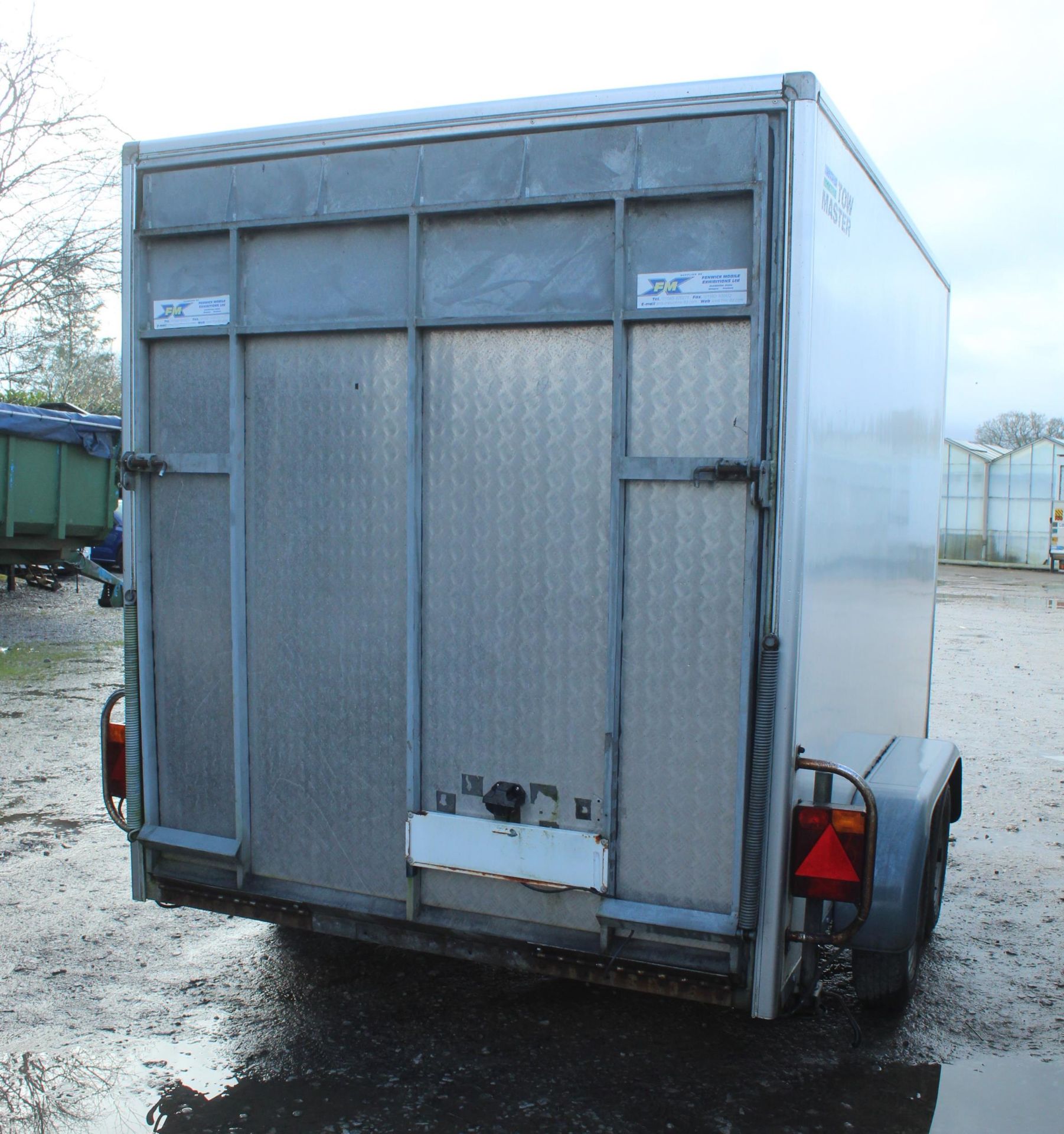 TOW MASTER TWIN AXLE BOX TRAILER 2600KG GROSS SERIAL NUMBER TM080720 NO VAT - Image 3 of 4