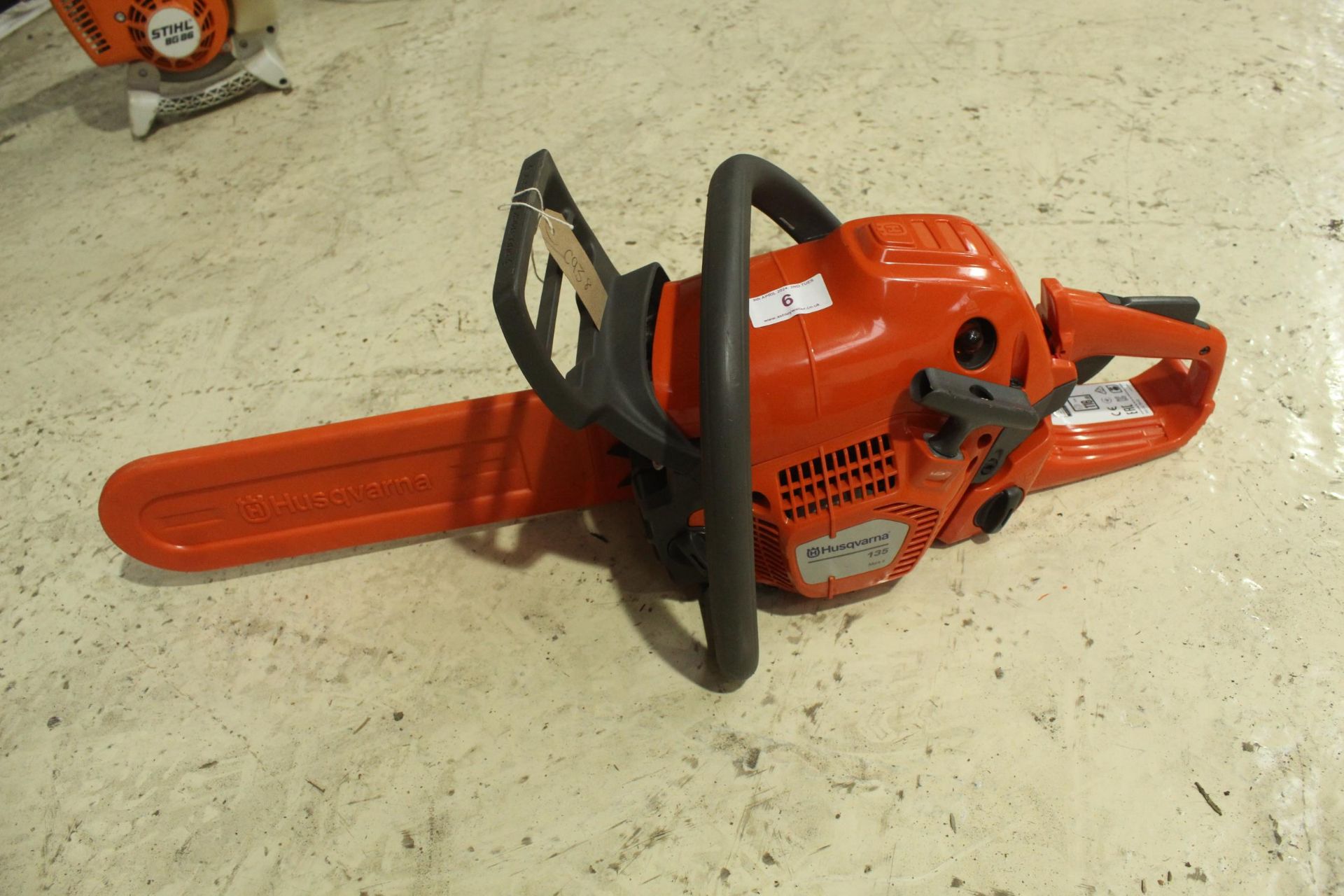 HUSQVARNA 135 CHAINSAW AS NEW IN GOOD WORKING ORDER NO VAT - Image 2 of 2
