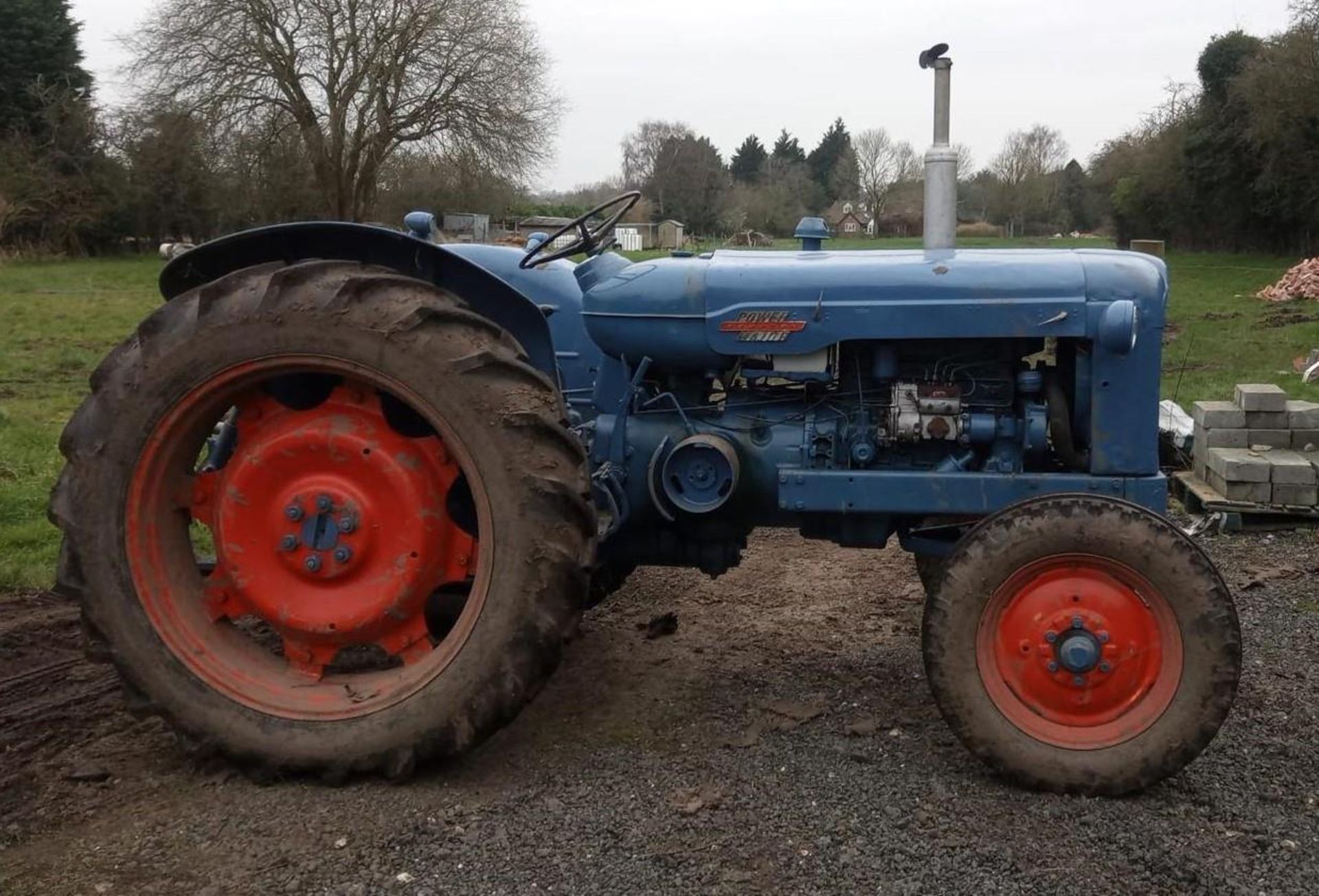 FORDSON POWER MAJOR TRACTOR NO VAT - Image 4 of 6