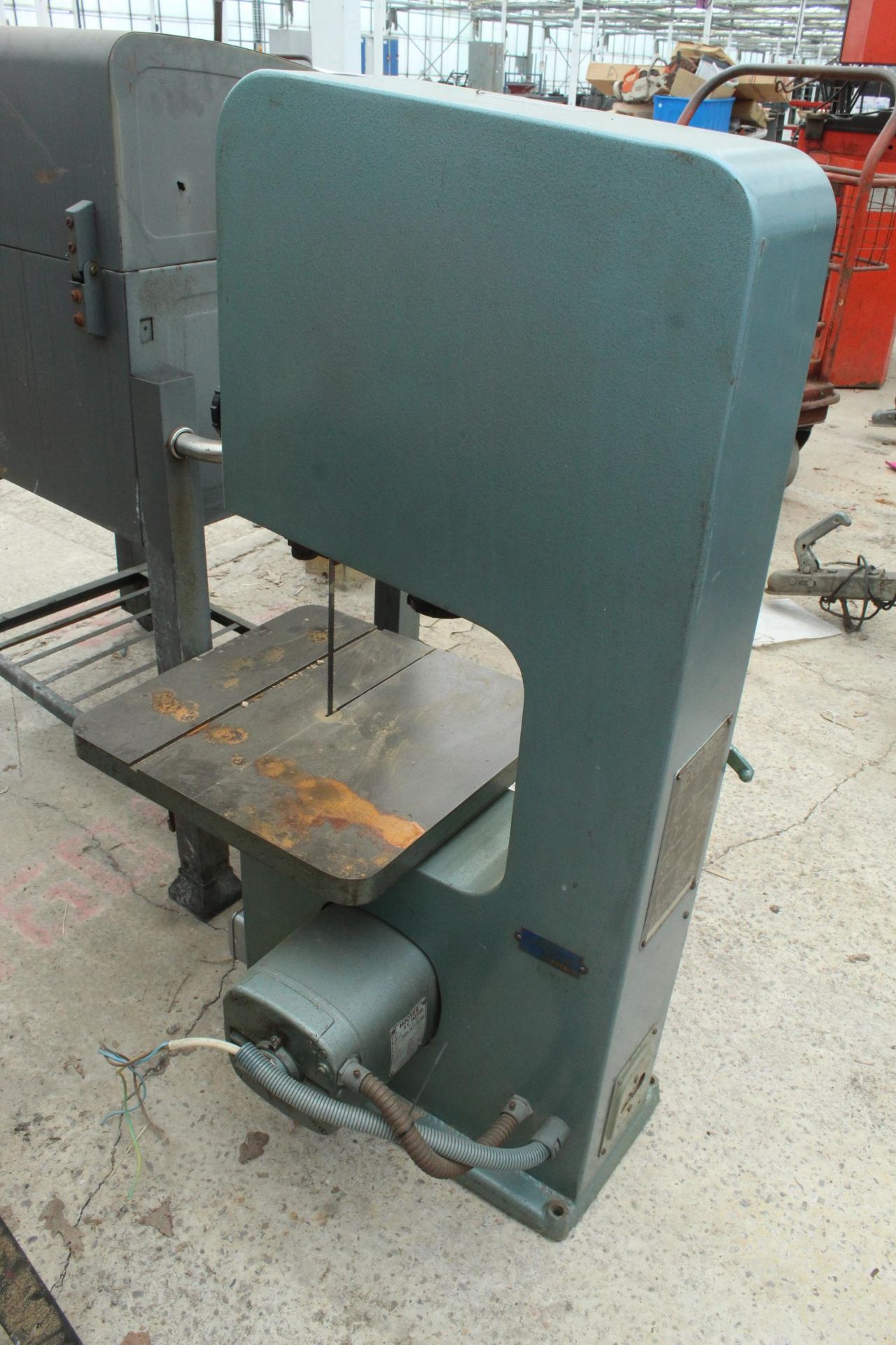 STARTRITE BAND SAW 240 (FROM OXFORD COLLEGE) + VAT - Image 2 of 3