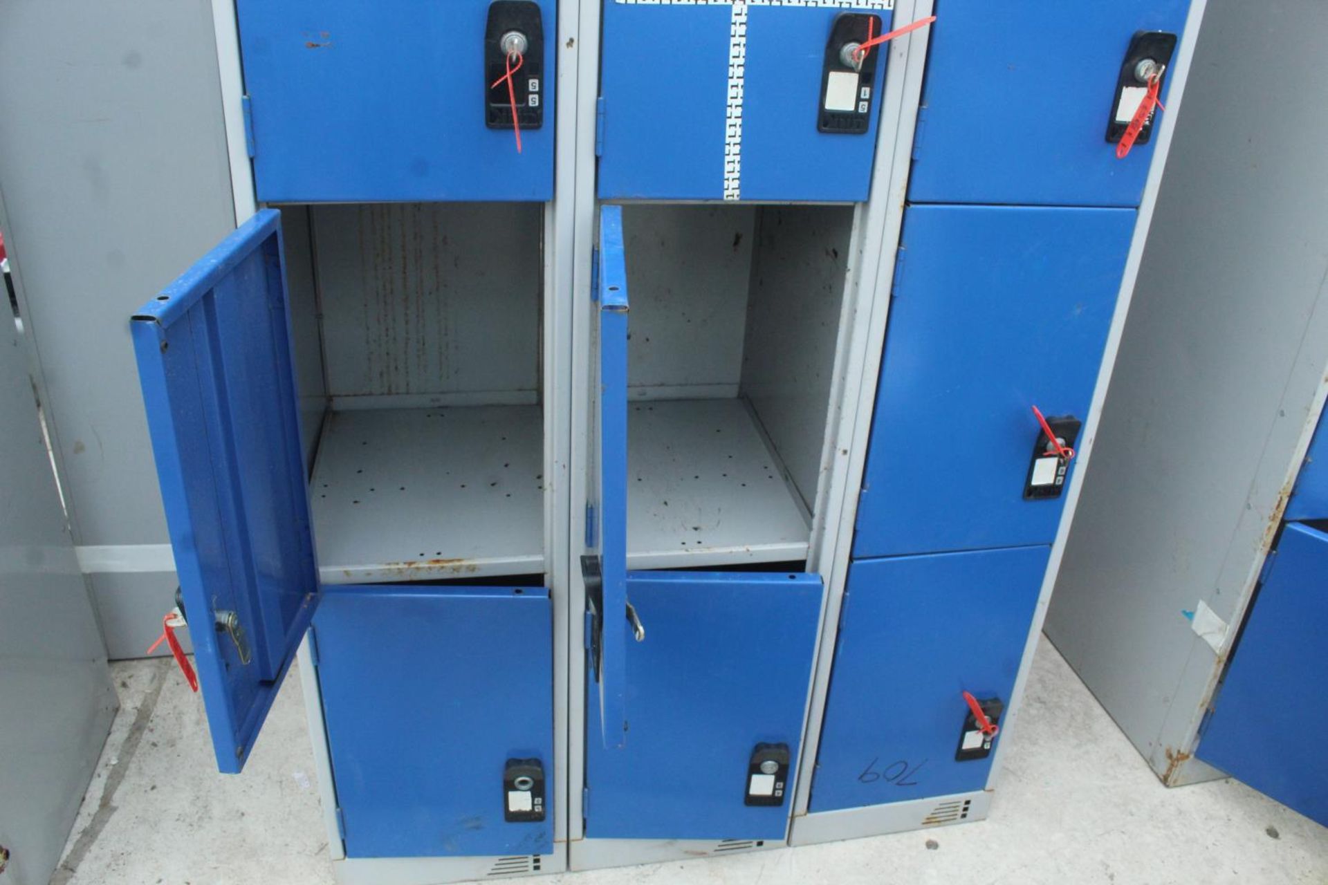 A BLOCK OF 12 LOCKERS MOSTLY WITH KEYS + VAT - Image 2 of 2