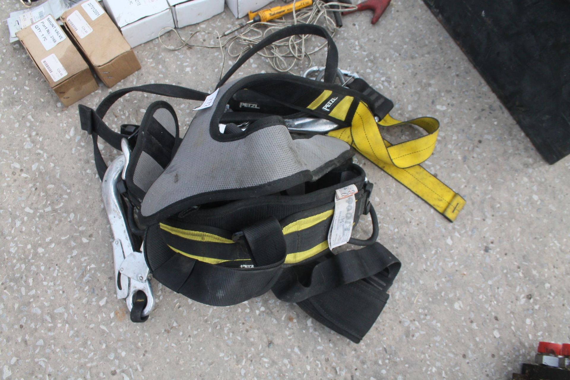 TREE SAFETY HARNESS - PLUS VAT - Image 2 of 2