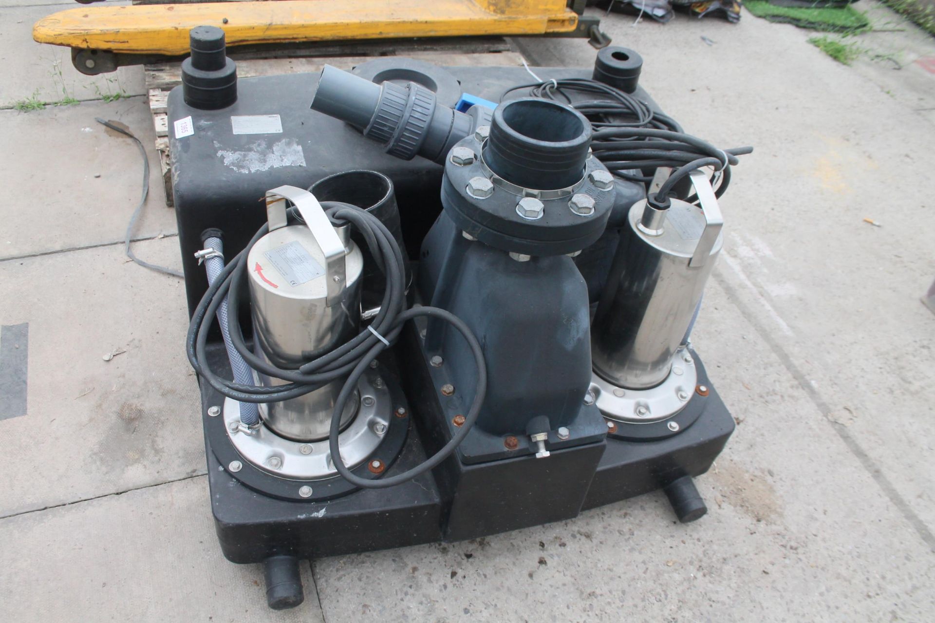 WILO DRAINLIFT M2-8 RV SEWAGE LIFTING UNIT 230V 50HZ , READY FOR CONNECTION SUBMERSIBLE AUTOMATIC