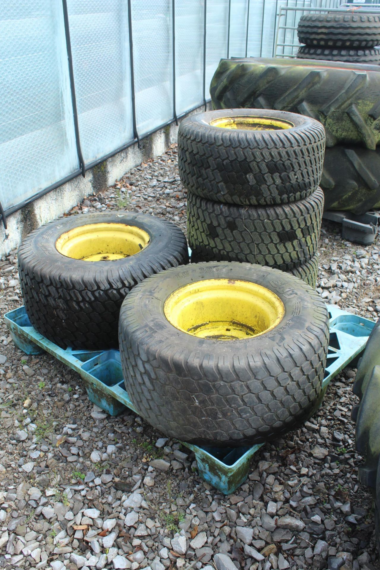 JOHN DEERE RIDE ON MOWER WHEELS + VAT