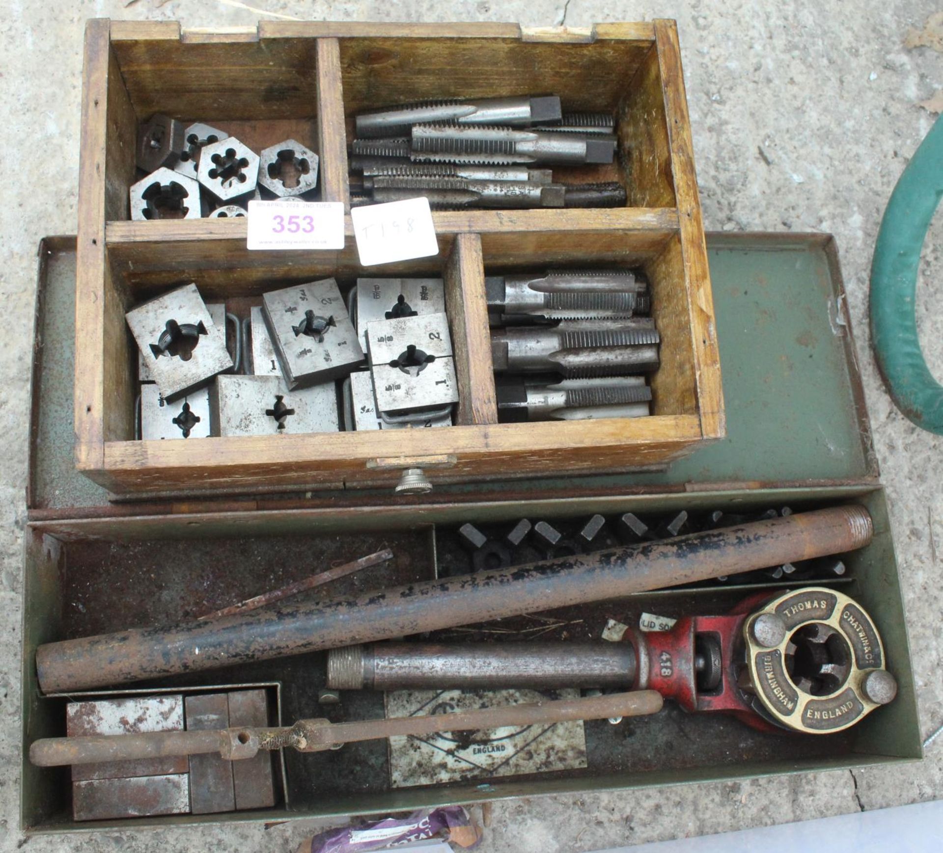 TAP AND DIE SET NO VAT - Bild 2 aus 2