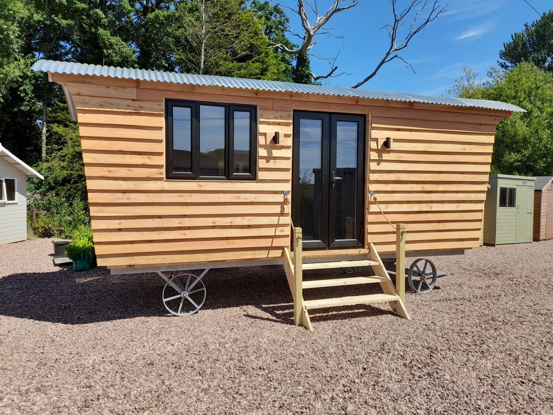 A SHEPHERDS HUT - LUXURIOUS NEW HAND CRAFTED, FULLY FINISHED BUILT FOR ALL YEAR ROUND USE HEAVILY