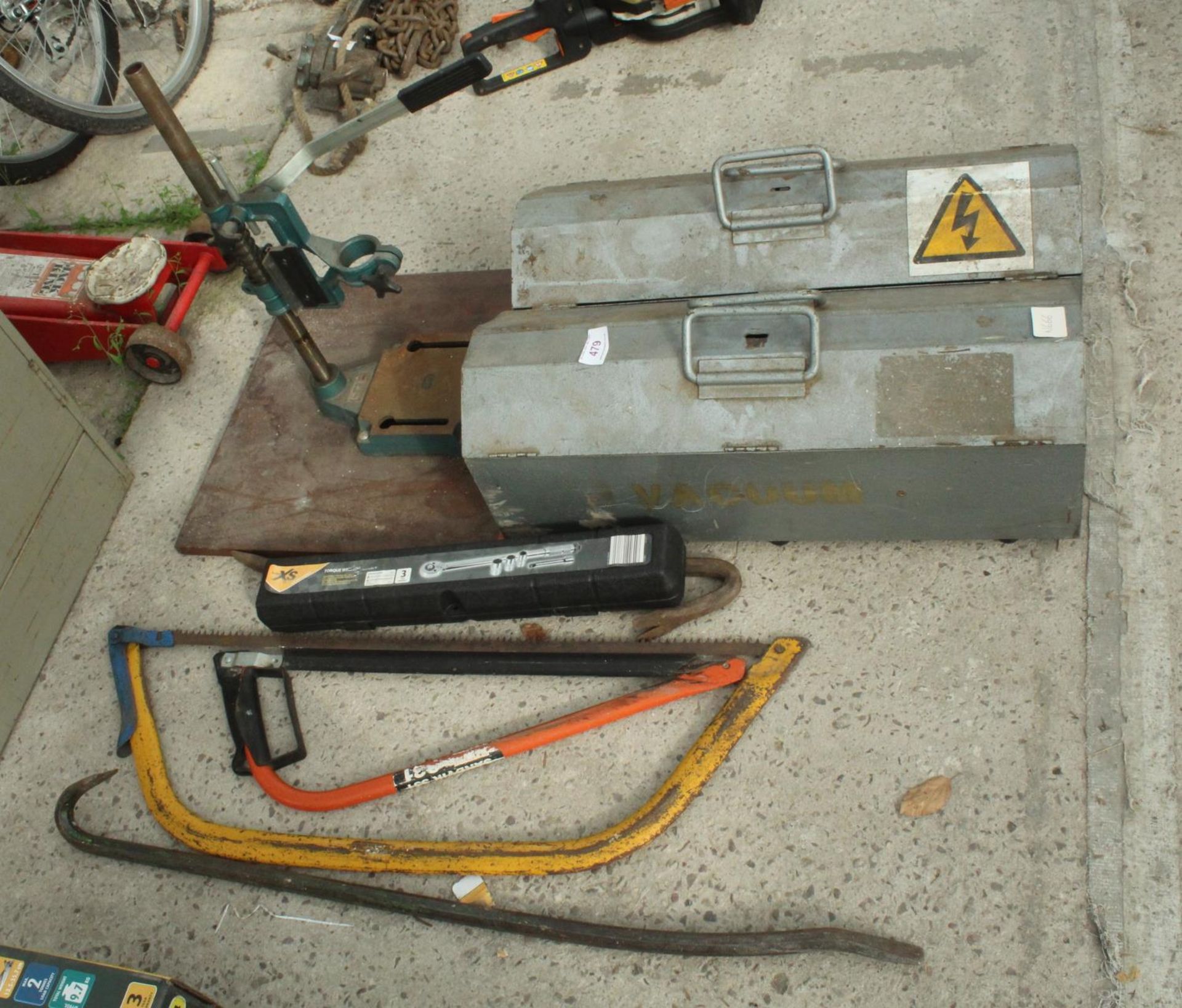 AN ASSORTMENT OF TOOLS TO INCLUDE SAWS, CROW BAR AND 2 TOOL BOXES NO VAT