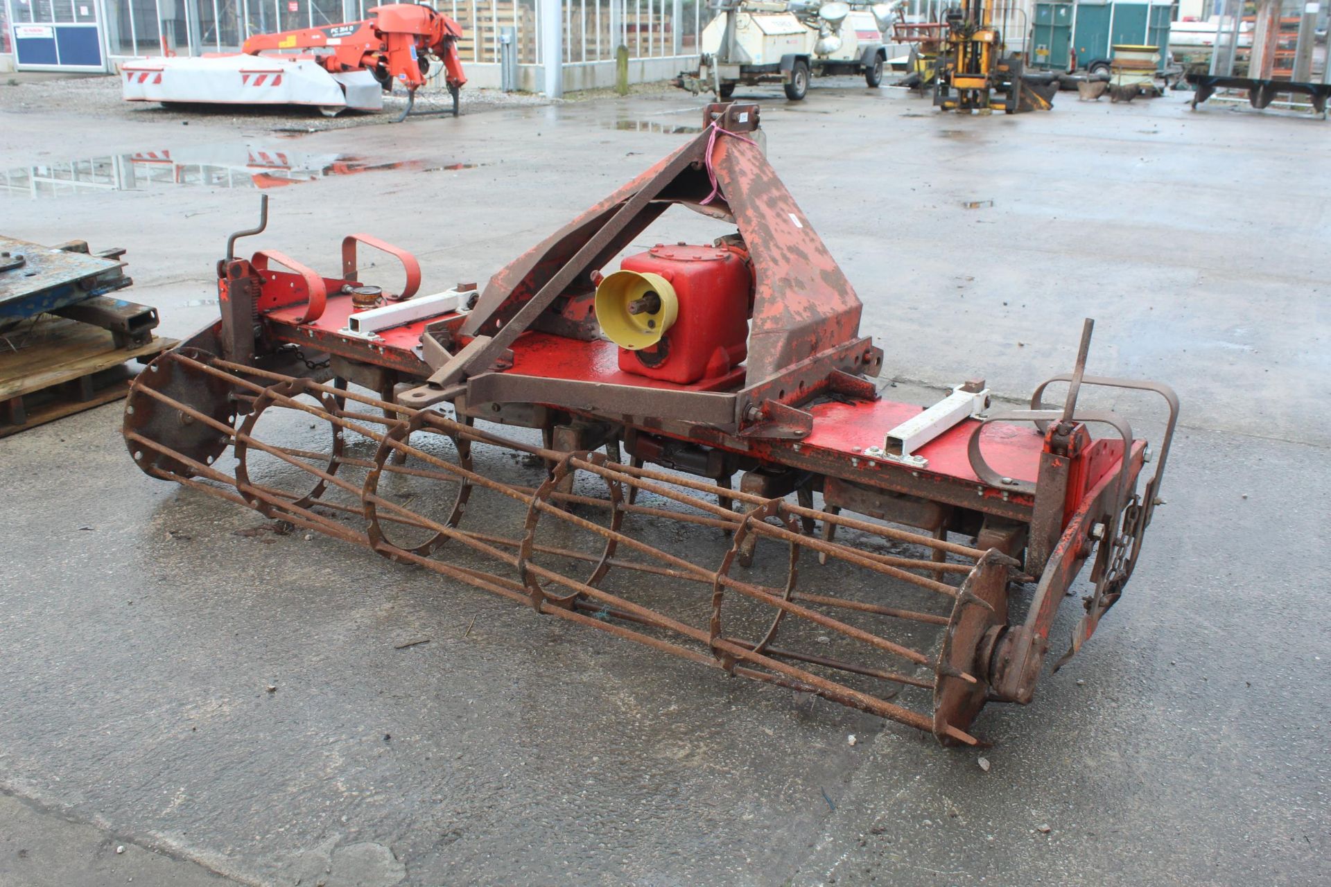 KUHN 2.5 METRE POWER HARROW IN WORKING ORDER NO PTO +VAT - Bild 3 aus 4