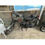 A 1982 HONDA URBAN EXPRESS 50CC MOPED, KICK START, AUTOMATIC, COMPLETE WITH V5C, MADE FOR THE USA