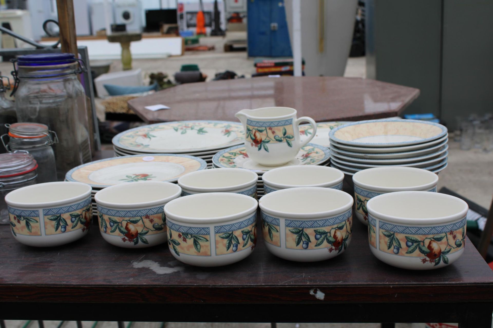 A LARGE QUANTITY OF JOHNSON BROTHERS DINNER SERVICE ITEMS TO INCLUDE PLATES, BOWLS AND SOUP BOWLS - Image 2 of 2