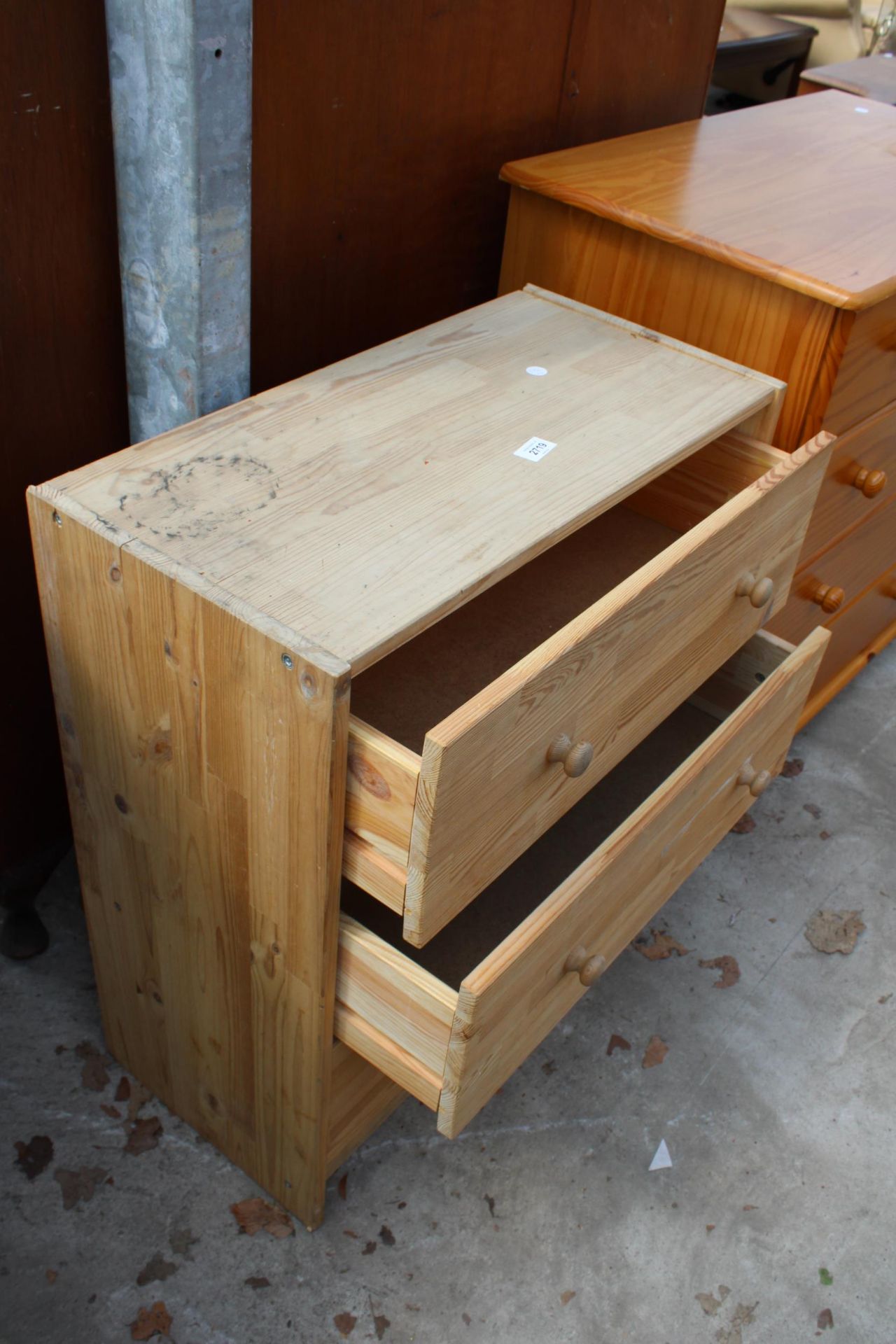 A MODERN PINE CHEST OF THREE DRAWERS, 24" WIDE - Image 2 of 2
