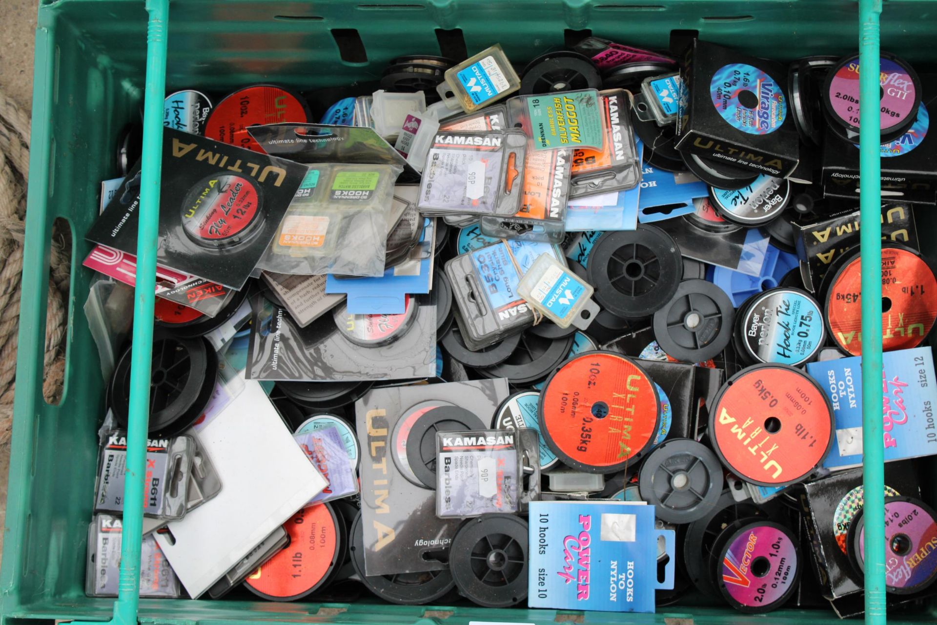 A LARGE QUANTITY OF AS NEW AND PACKAGED FISHING LINE - Image 3 of 3