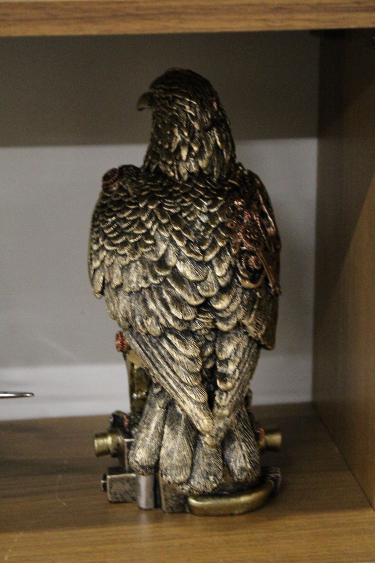 A STEAMPUNK STYLE EAGLE, HEIGHT 23CM - Image 4 of 4