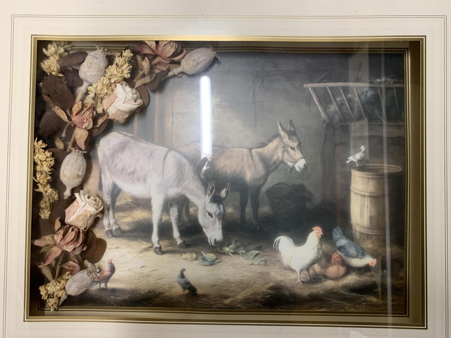 A 3D FRAMED PRINT OF A BARN SCENE WITH DRIED FLOWERS - Image 2 of 3