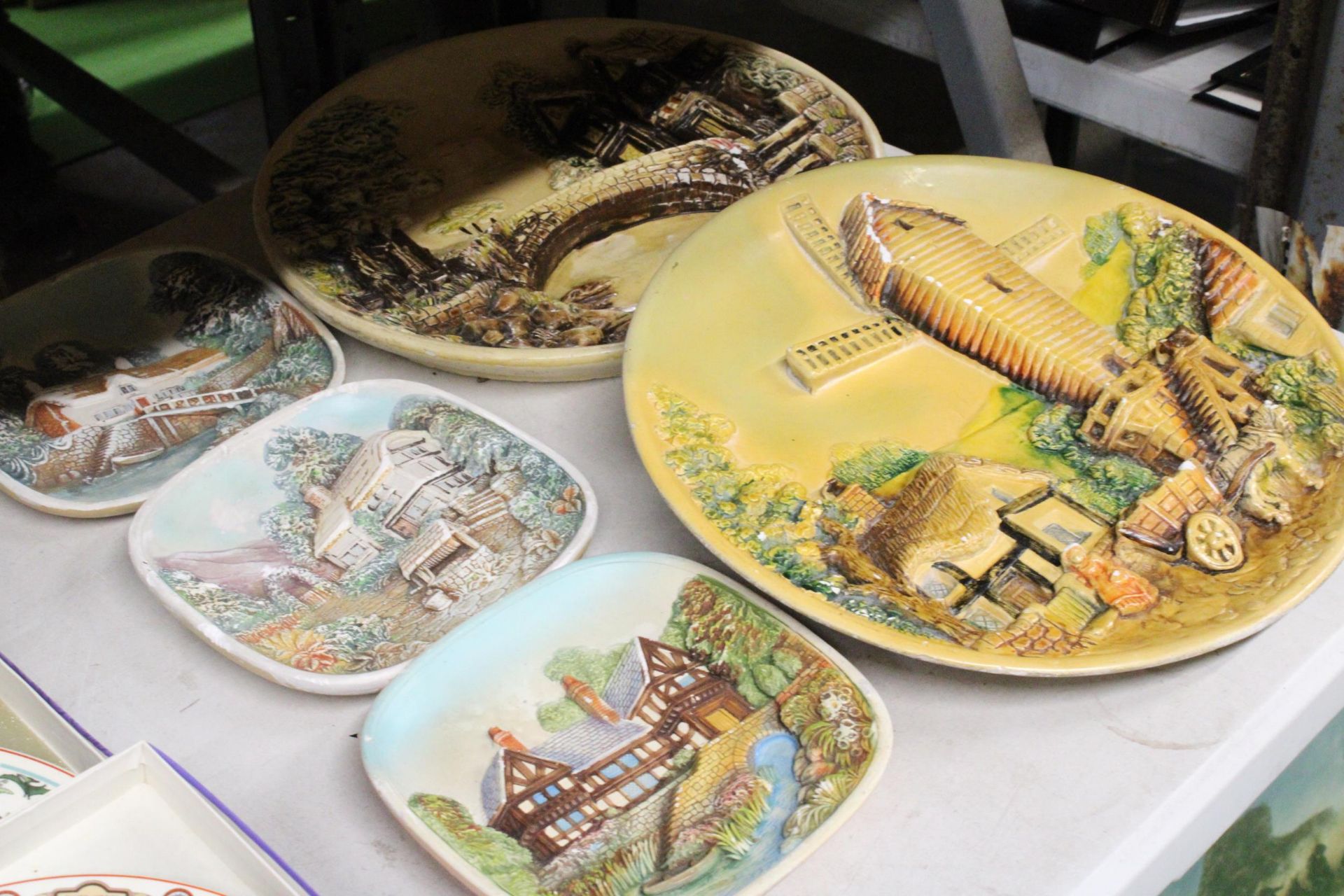 FIVE VINTAGE 3-D WALL PLAQUES TO INCLUDE COTTAGES, ETC - Image 2 of 6