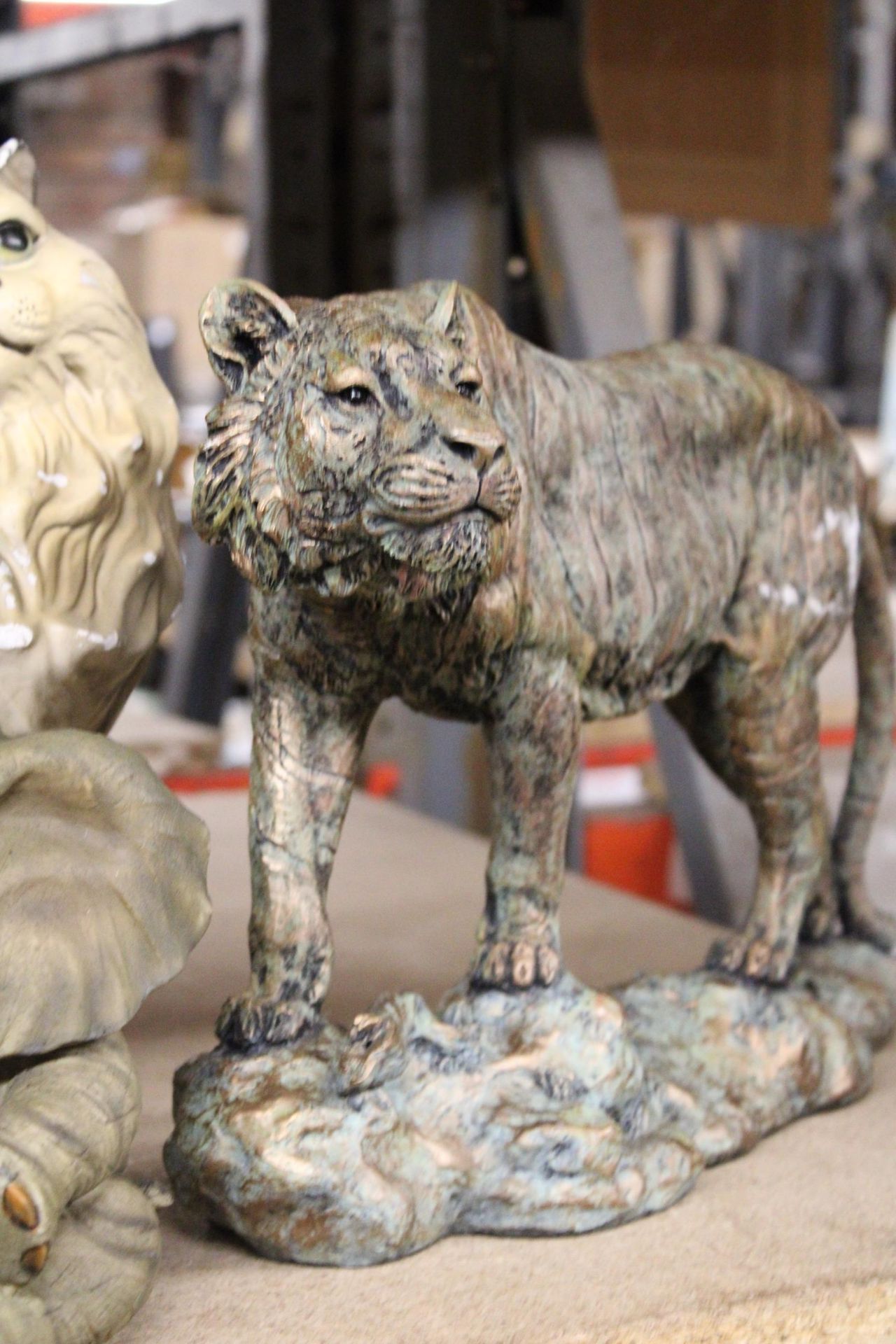 THREE LARGE ANIMAL FIGURES TO INCLUDE A TIGER, PERSIAN CAT AND ELEPHANT - Image 3 of 4