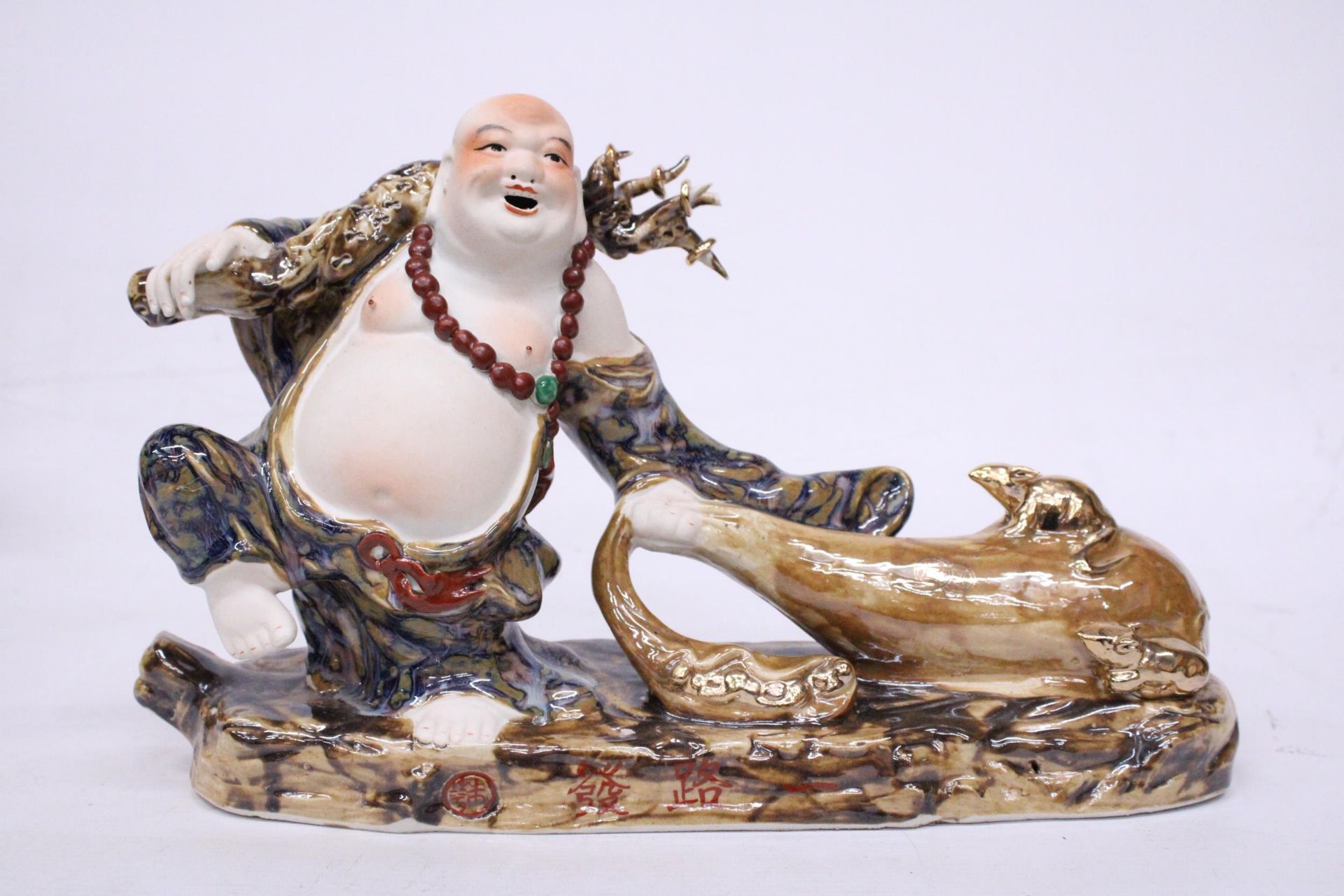 A CHINESE PORCELAIN BUDDHA PULLING A SACK WITH RATS - Image 2 of 6