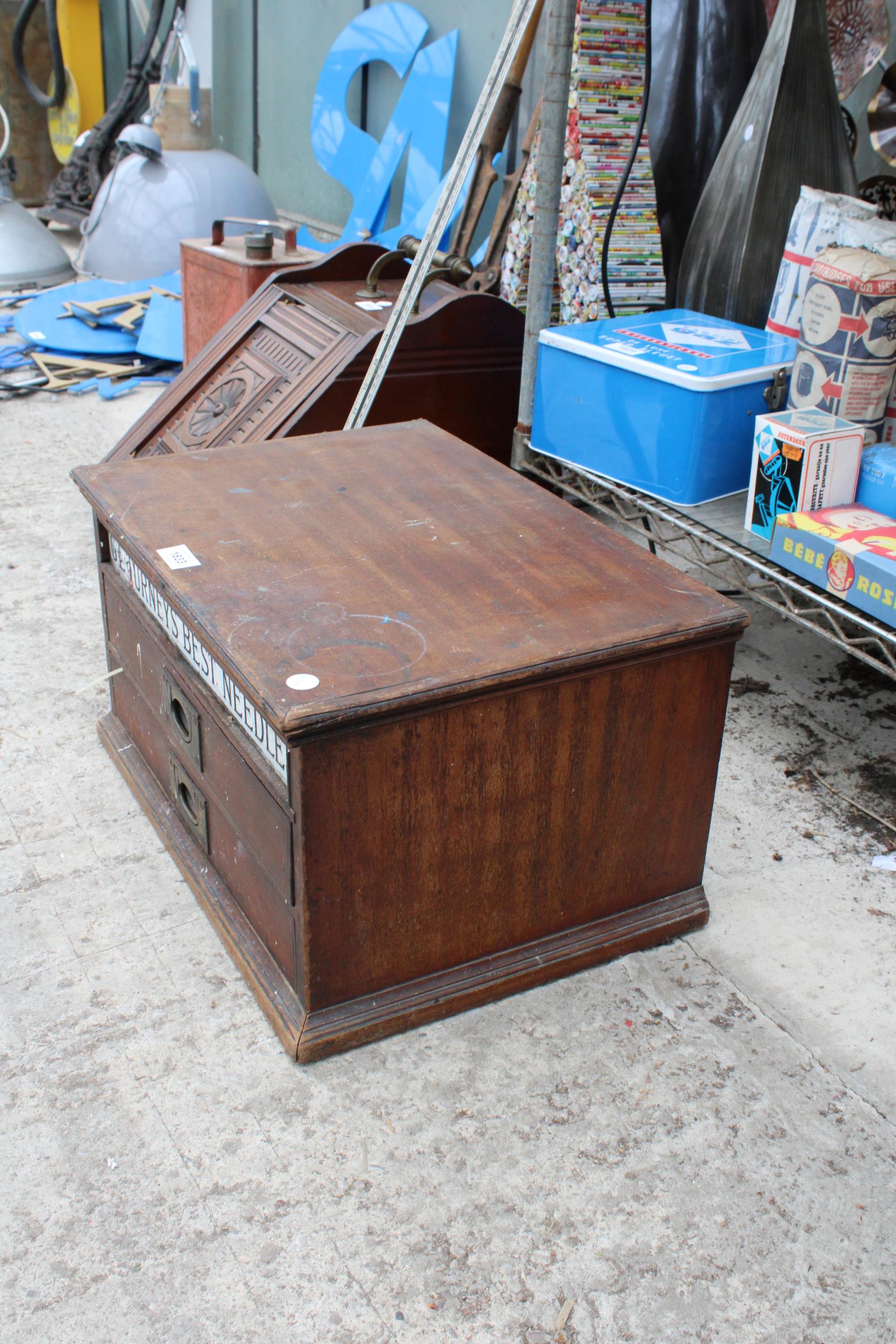 A VINTAGE MAHOGANY TWO DRAWER SEWING CHEST BEARING THE LABEL G L TURNEYS BEST NEEDLES - Image 4 of 5