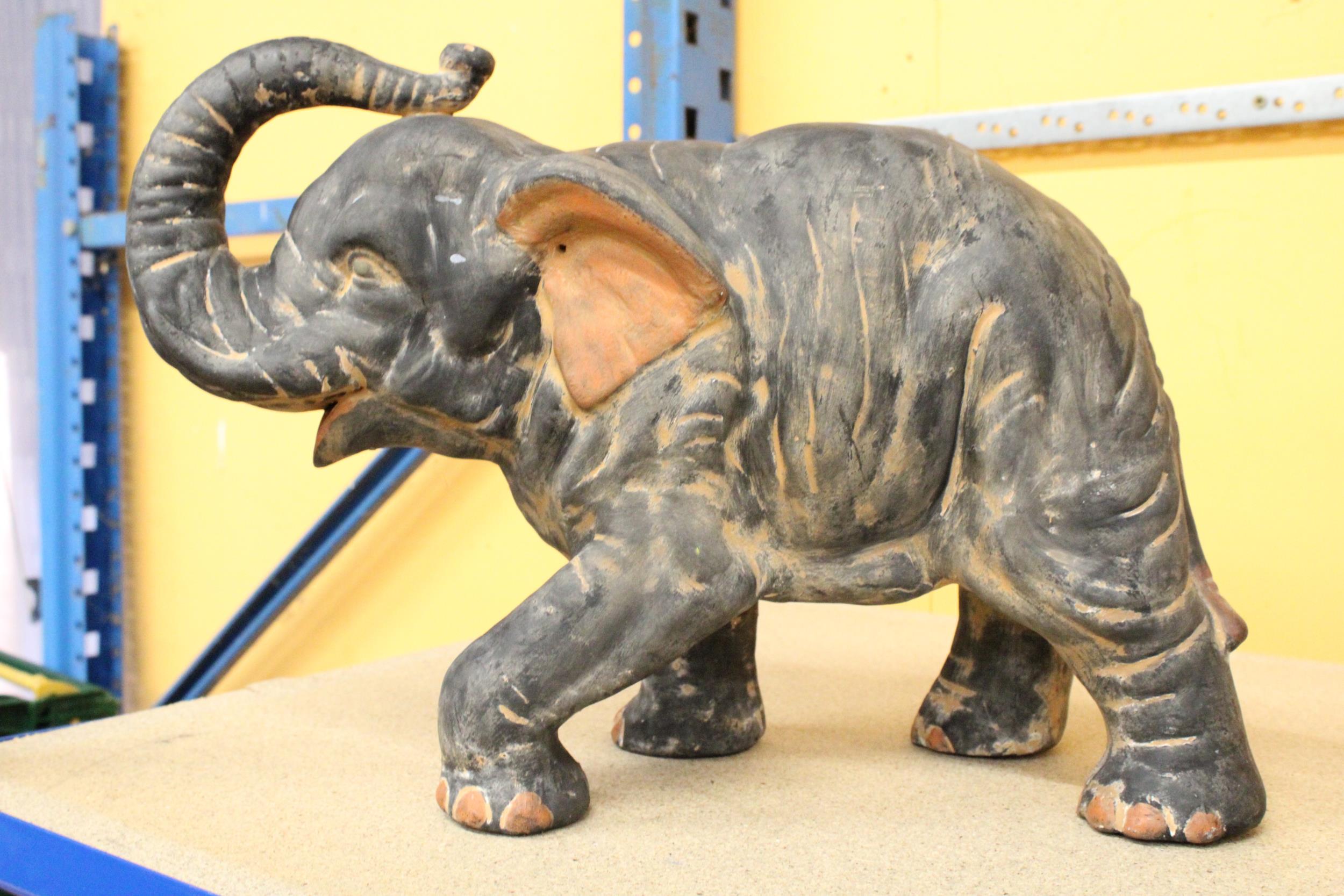 A LARGE STONE WARE ELEPHANT ORNAMENT - Image 3 of 4