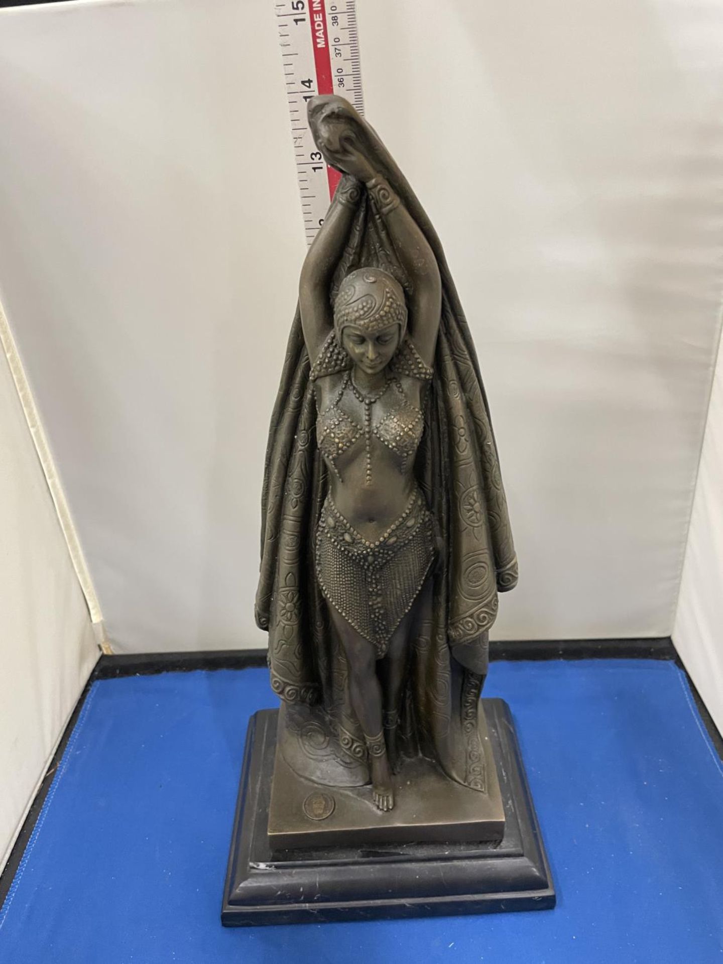 A ART NOUVEAU STYLE BRONZE AFTER DEMETRE CHIPARUS RAMESE'S ENTERTAINER DANCER ART WITH STAMP - Image 7 of 12