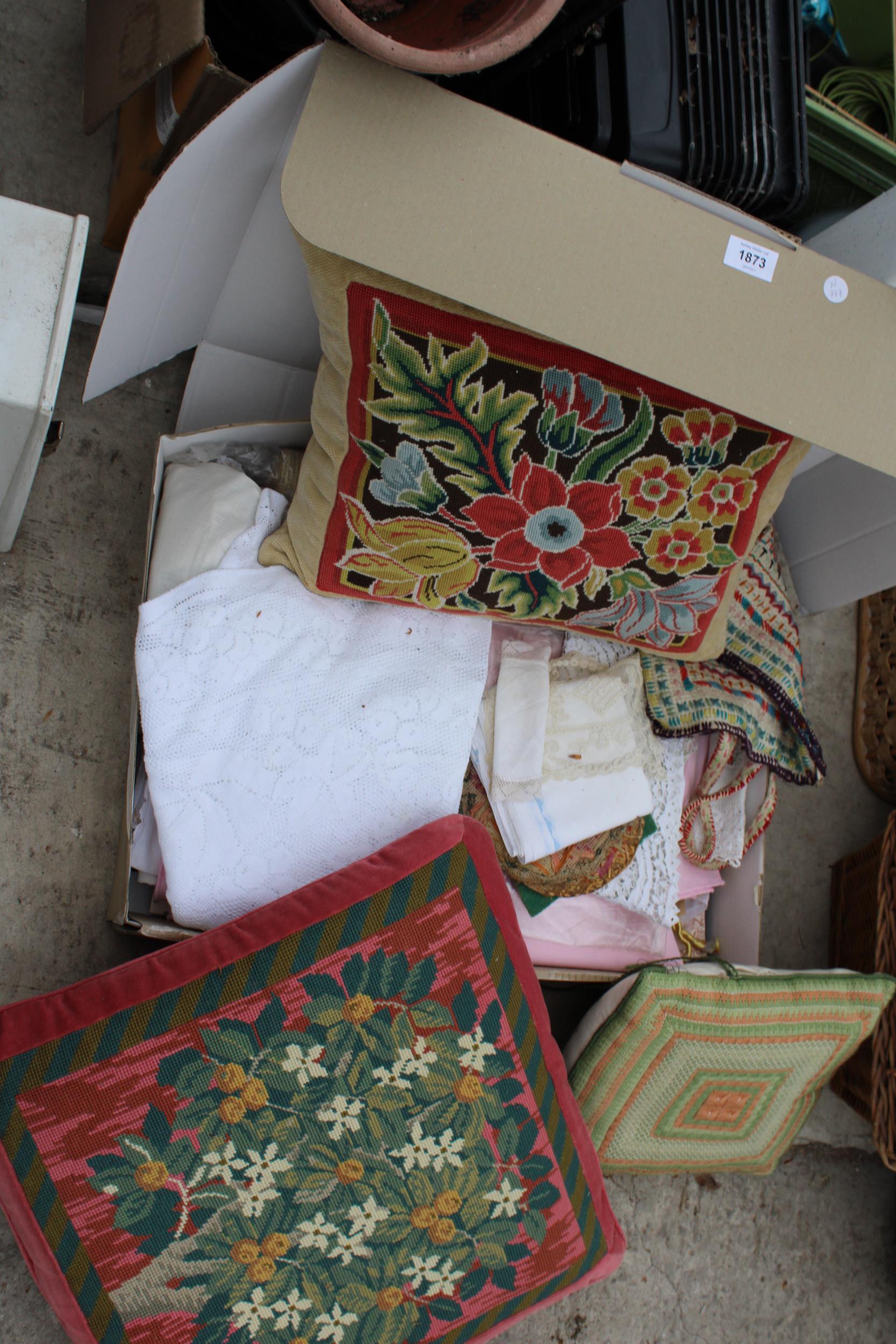 AN ASSORTMENT OF MATERIAL, LACE AND TAPESTRY CUSHIONS - Image 2 of 2