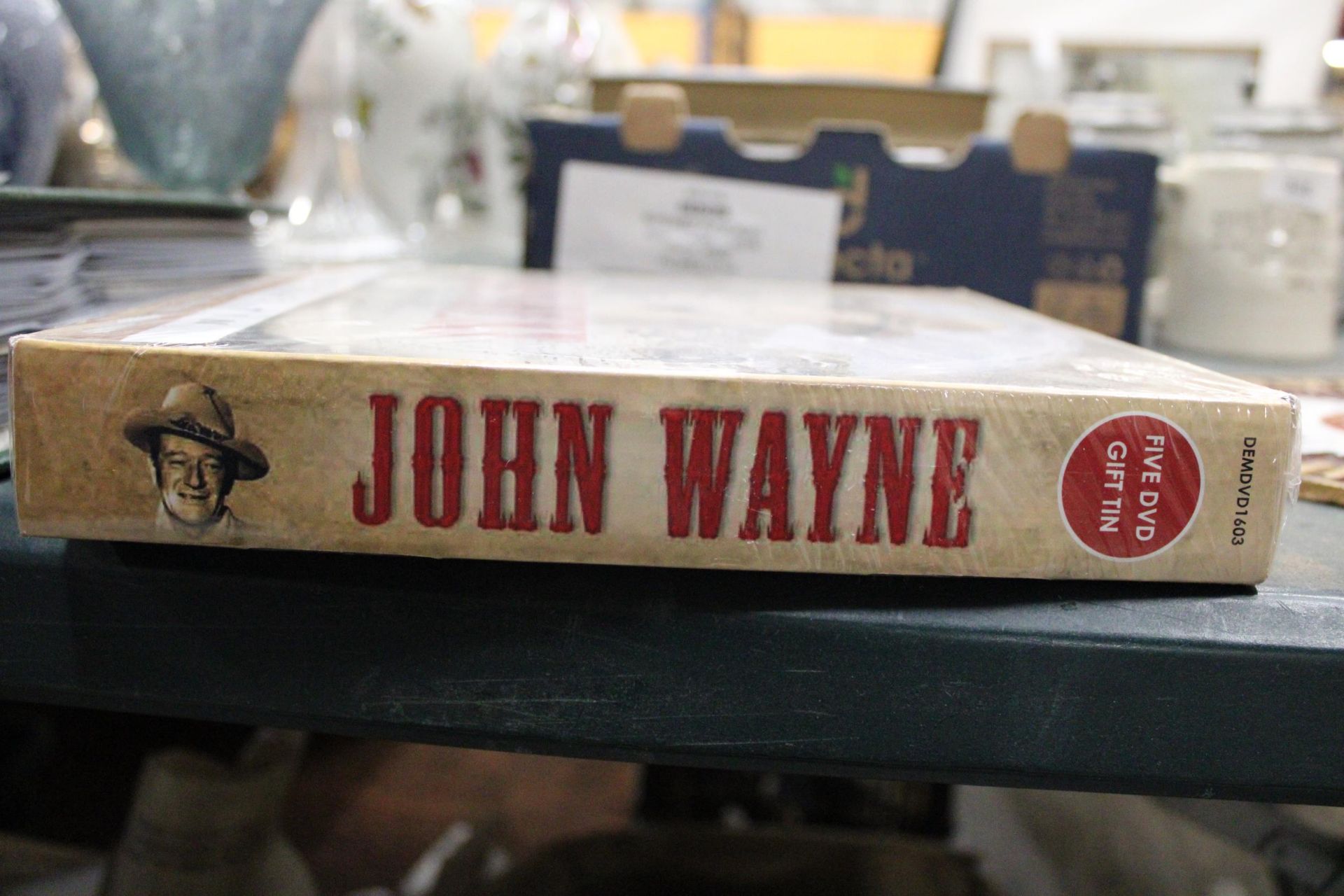 A NEW AND SEALED SET OF FIVE JOHN WAYNE DVD'S IN A METAL GIFT TIN - Image 3 of 4