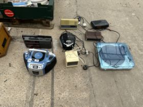 AN ASSORTMENT OF RETRO RADIOS AND A RECORD PLAYER