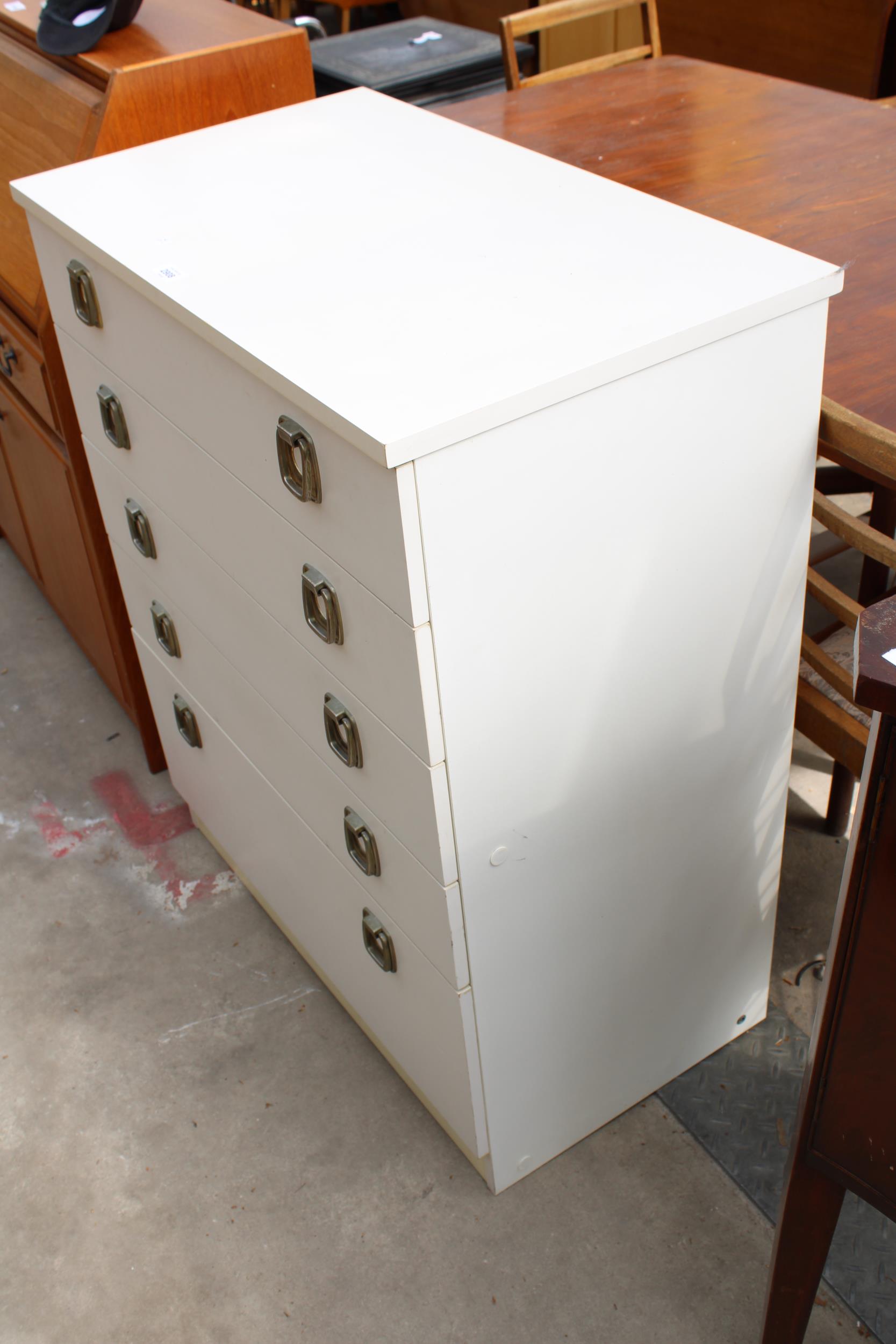 A WHITE 1970'S CHREST OF FIVE DRAWERS WITH METAL HANDLES, 30" WIDE - Image 2 of 2