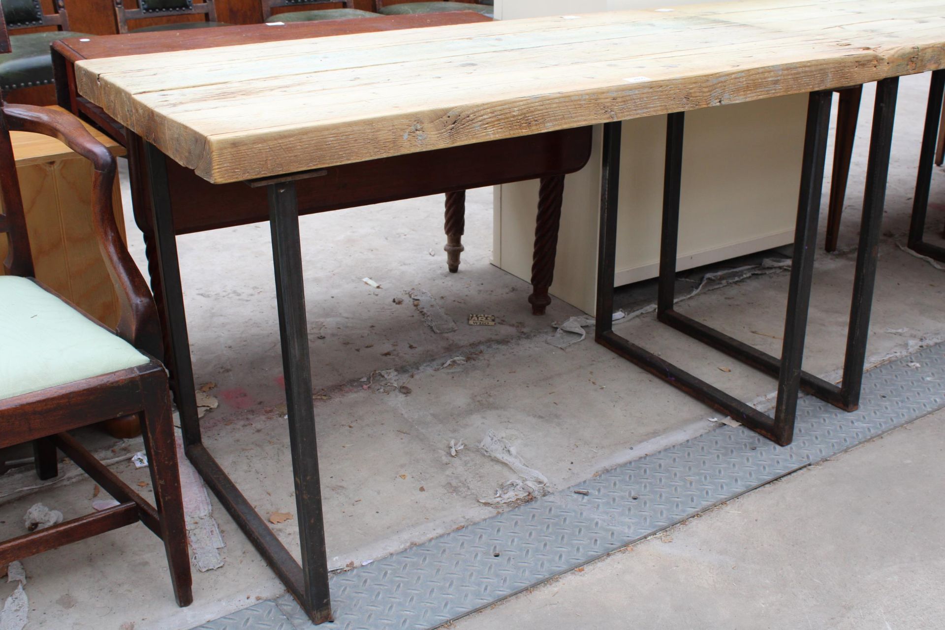 A RUSTIC FOUR PLANK TABLE, 47" X 27" ON METAL LEGS - Image 2 of 2