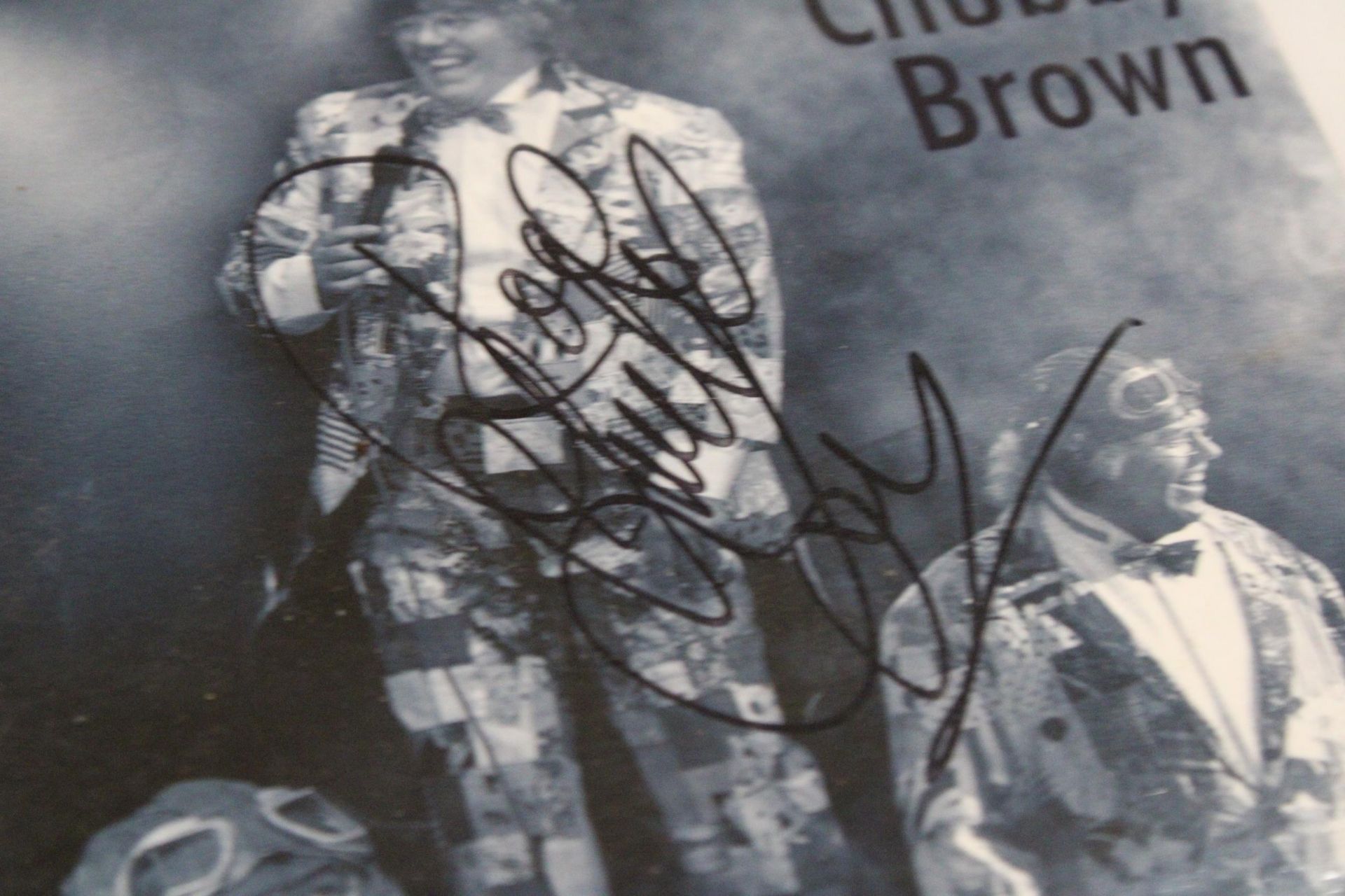 A SPECIAL DOUBLE COLLECTORS EDITION DVD OF THE BEST OF ROY CHUBBY BROWN, SIGNED TO THE FRONT - Image 3 of 4