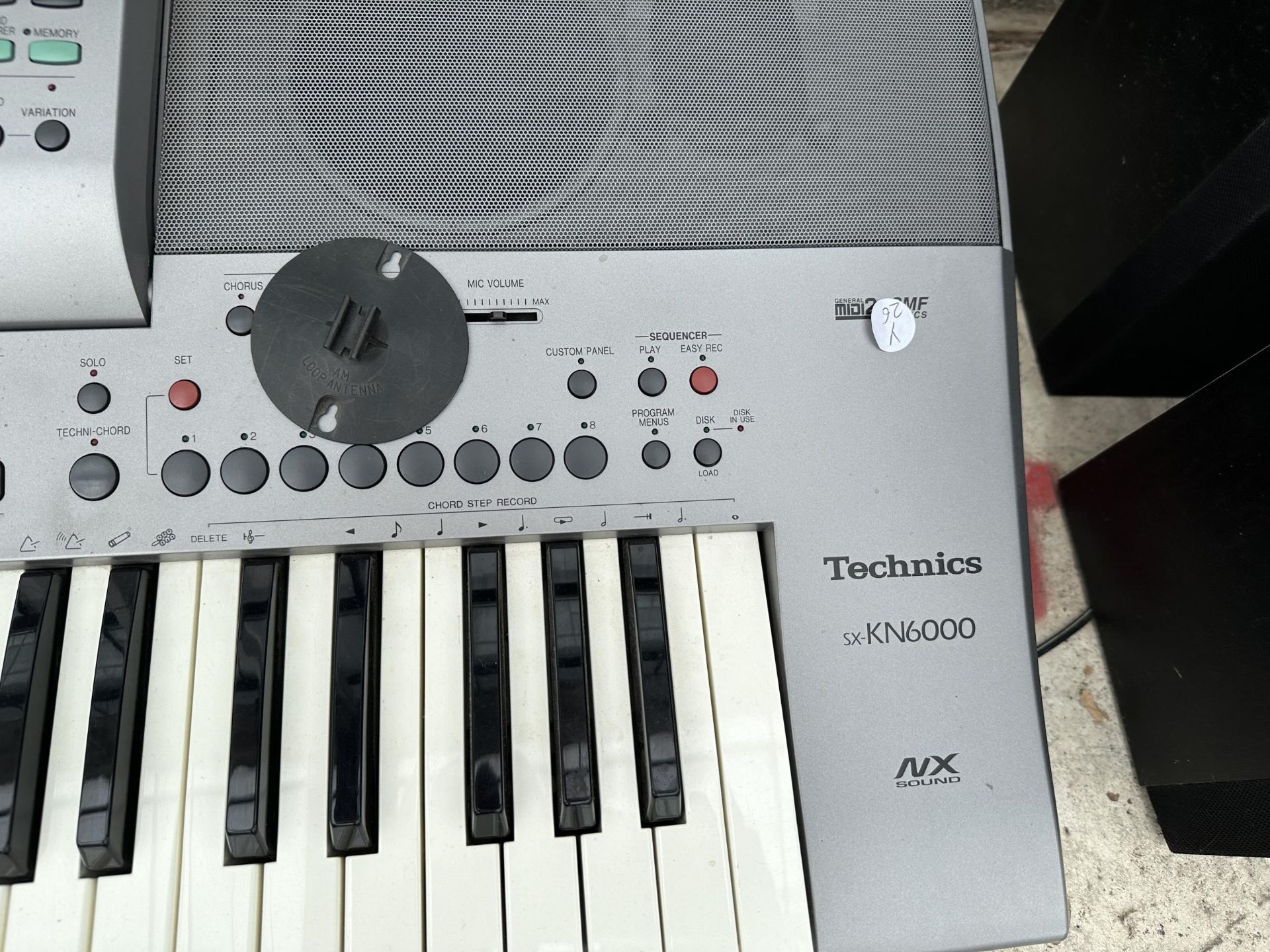 A TECHNICS SX-KN6000 ELECTRIC KEYBOARD - Image 2 of 3