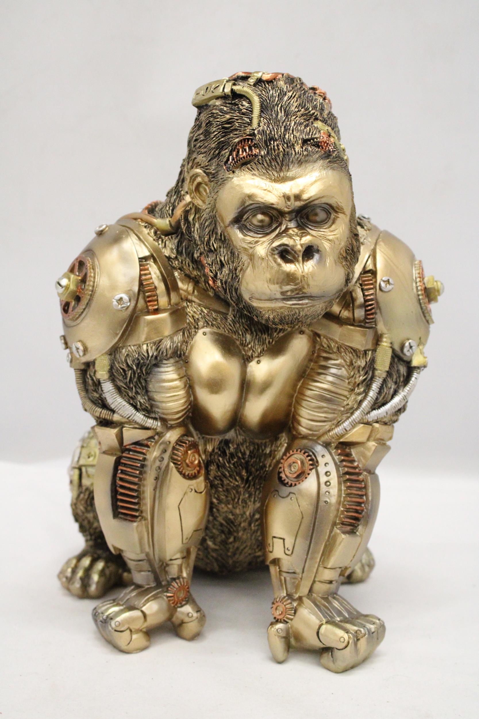 A MECHANICAL STYLE GORILLA - Image 2 of 6