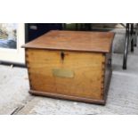 A LARGE VINTAGE MAHOGANY BOX WITH BRASS PLAQUE AND DOVETAIL JOINTS, HEIGHT 33CM, WIDTH 49CM, DEPTH