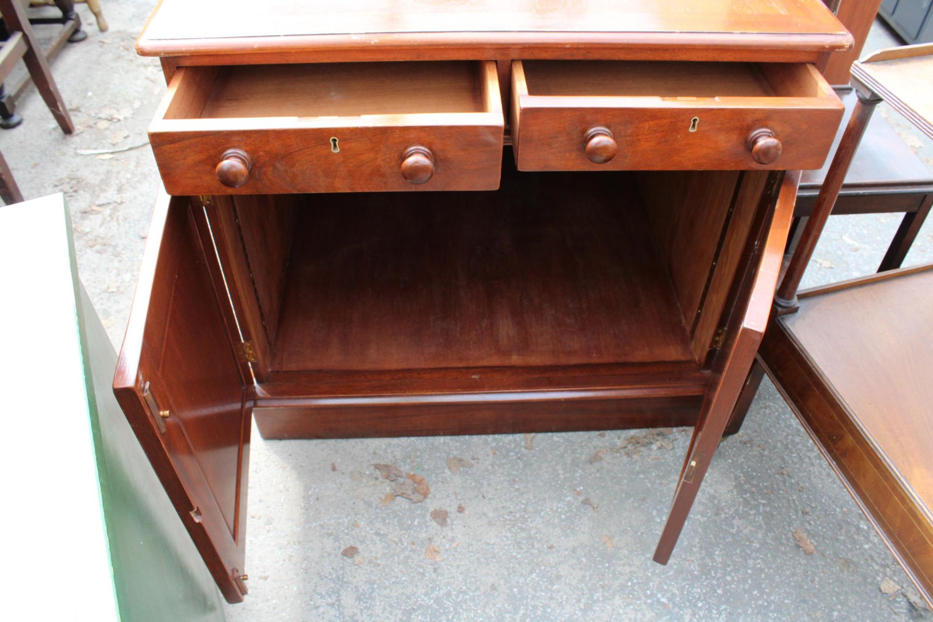 A MODERN PARTNERS/BANKERS DESK ENCLOSING SEVERAL DRAWERS, CUPBOARD AND WIRE DIRECTOR, 99" X 33" - Image 3 of 7
