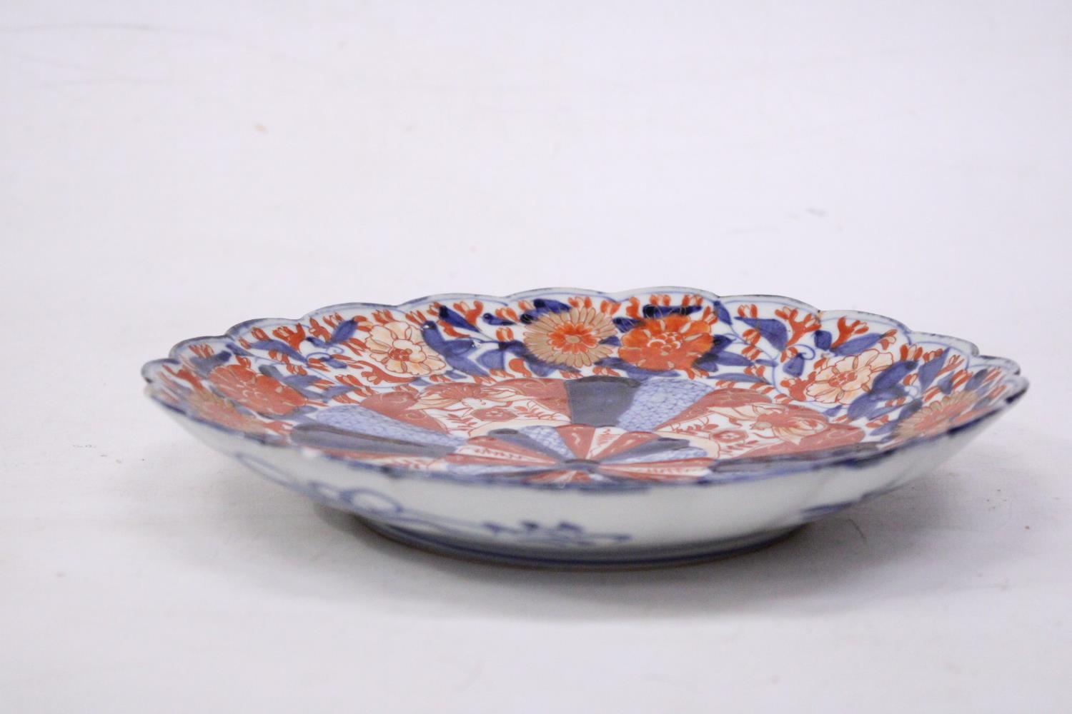 A JAPANESE IMARI BOWL - Image 3 of 4