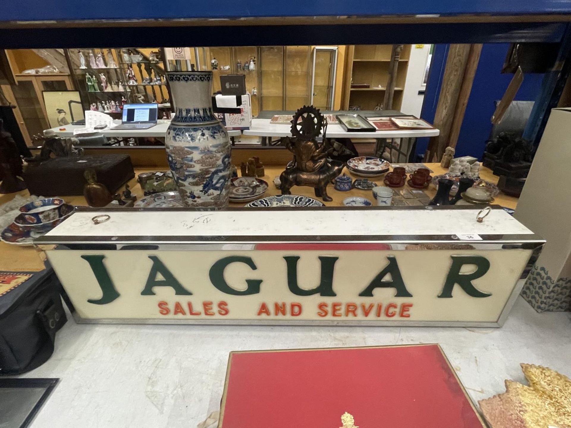 A DOUBLE SIDED JAGUAR SALES AND SERVICE ILLUMINATED LIGHT BOX SIGN - Image 2 of 6