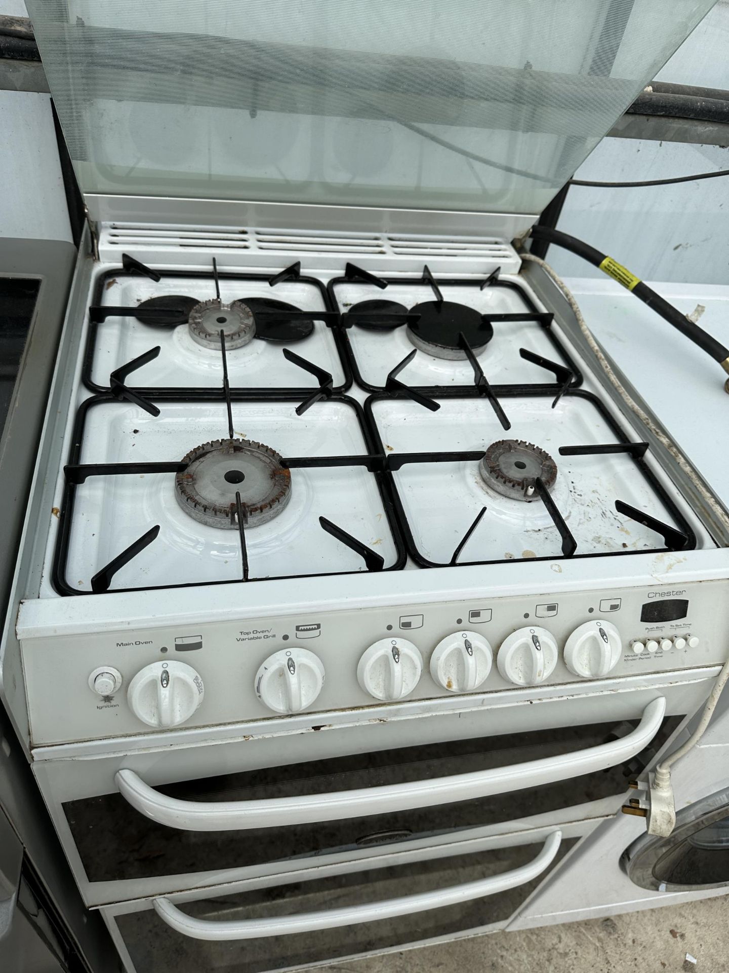 A WHITE CANNON GAS OVEN AND HOB - Image 2 of 4