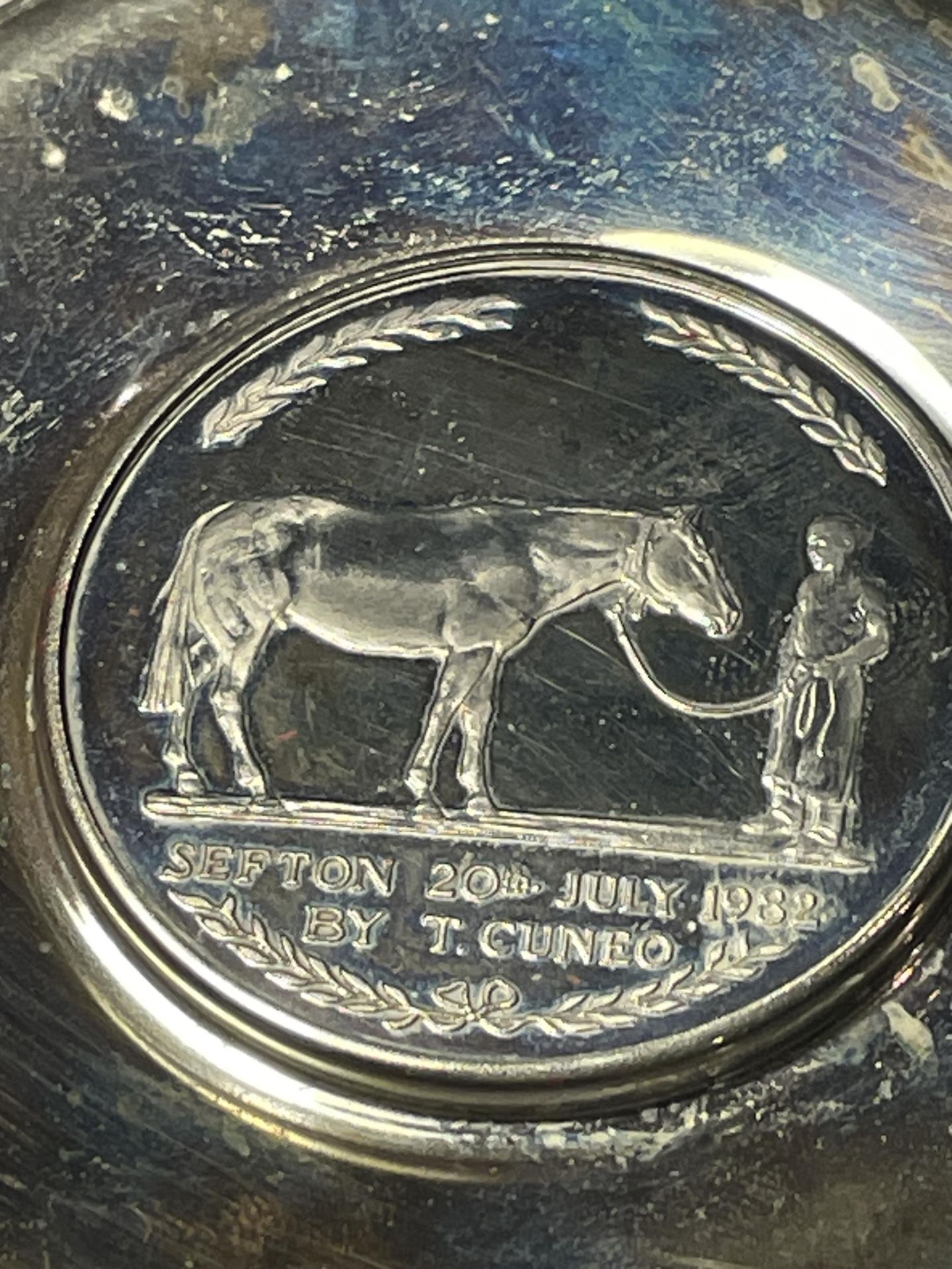 A SEFTON HORSE OF THE YEAR 1982 SILVER PLATED DISH - Image 4 of 4