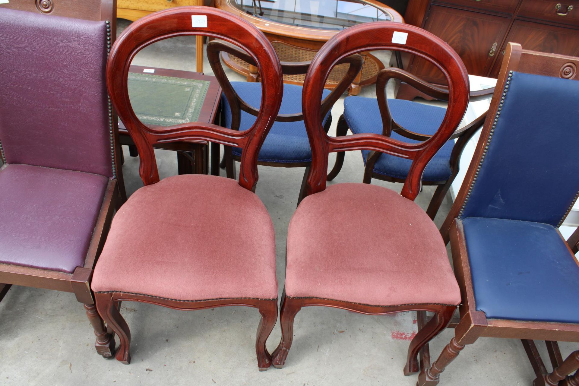 SEVEN VARIOUS MODERN DINING CHAIRS AND A PAIR OF VICTORIAN STYLE DINING CHAIRS - Image 3 of 4